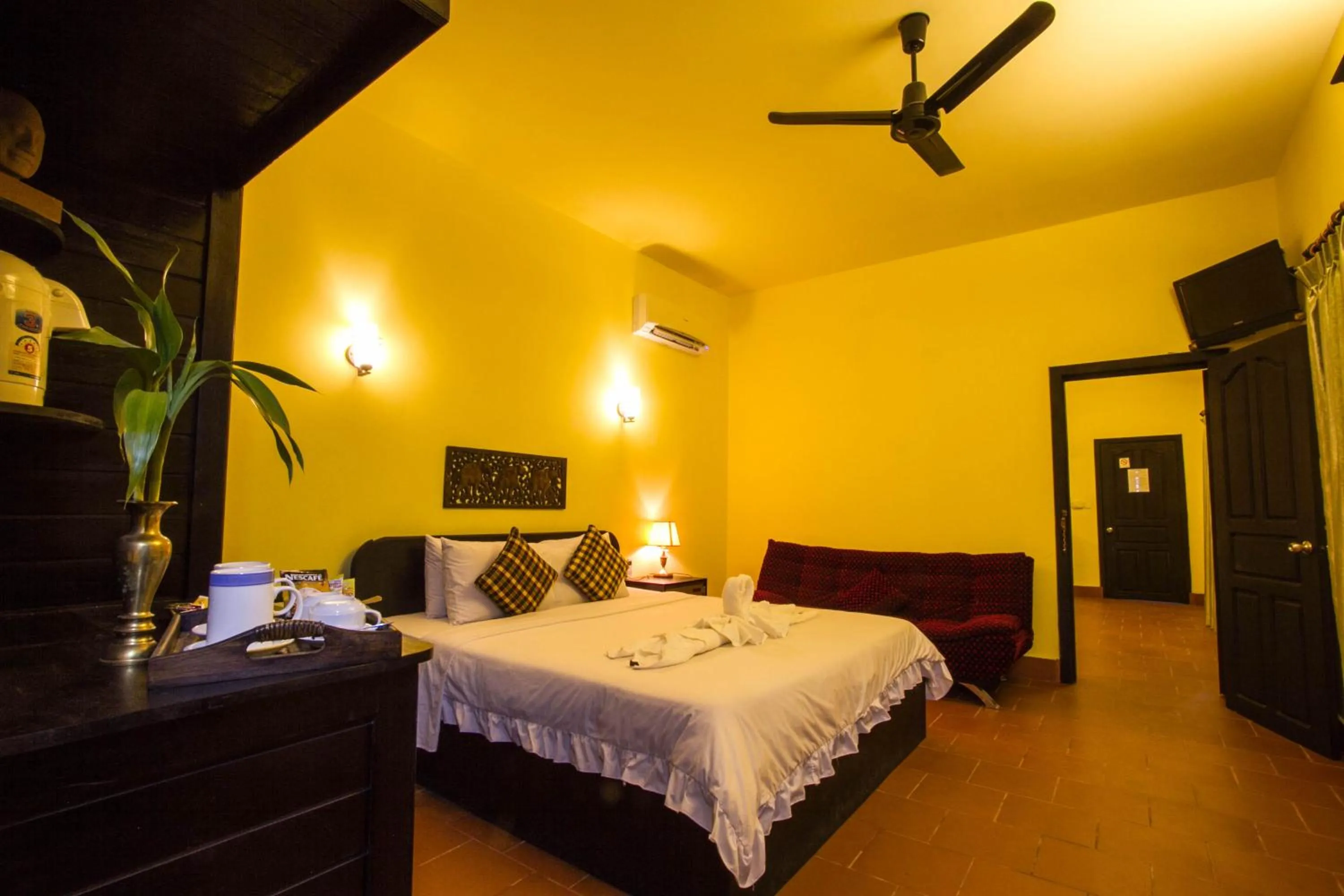 Decorative detail, Bed in Sonalong Boutique Village & Resort