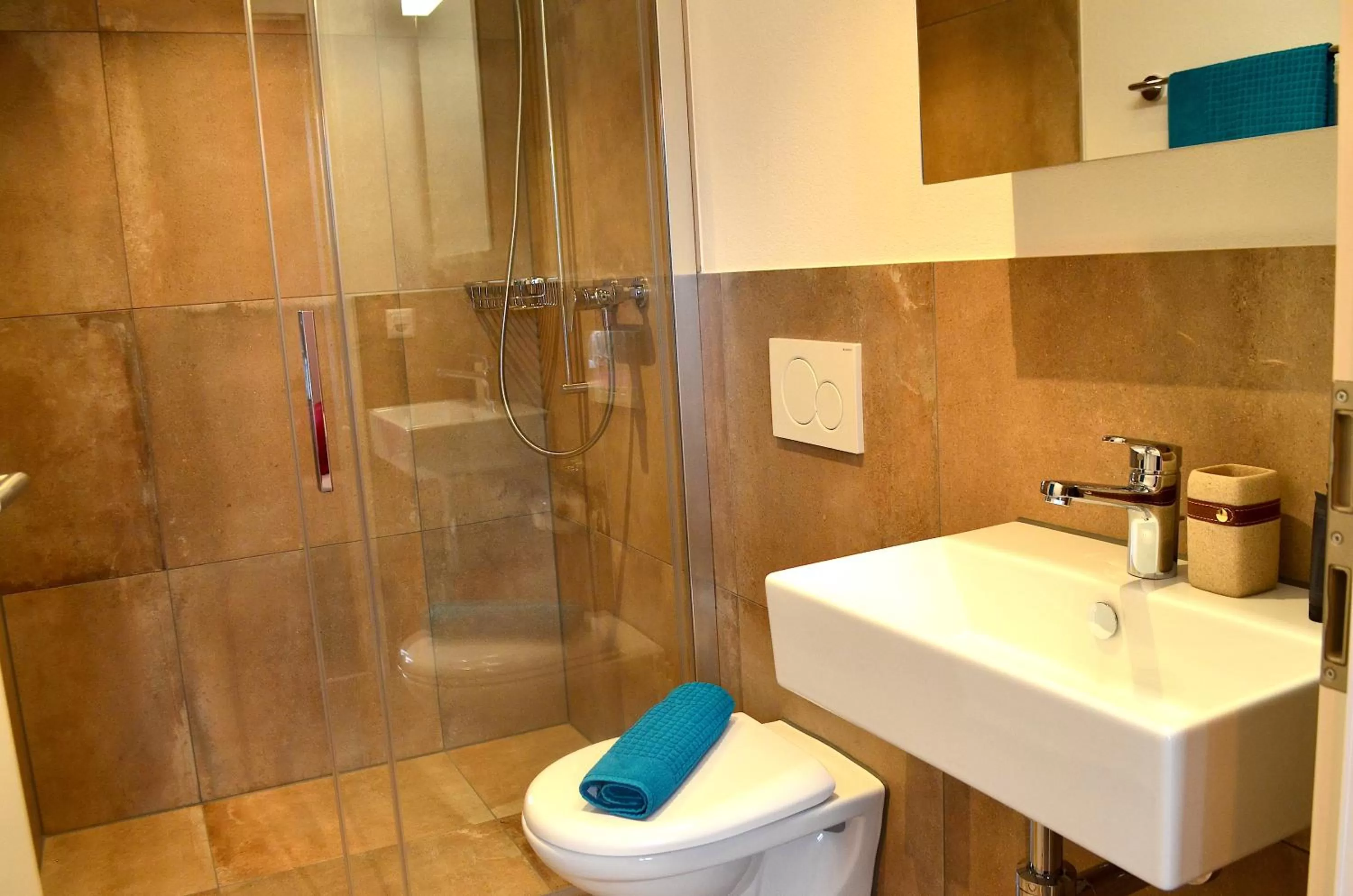 Bathroom in Guesthouse Meitschi Thun - contactless self check-in