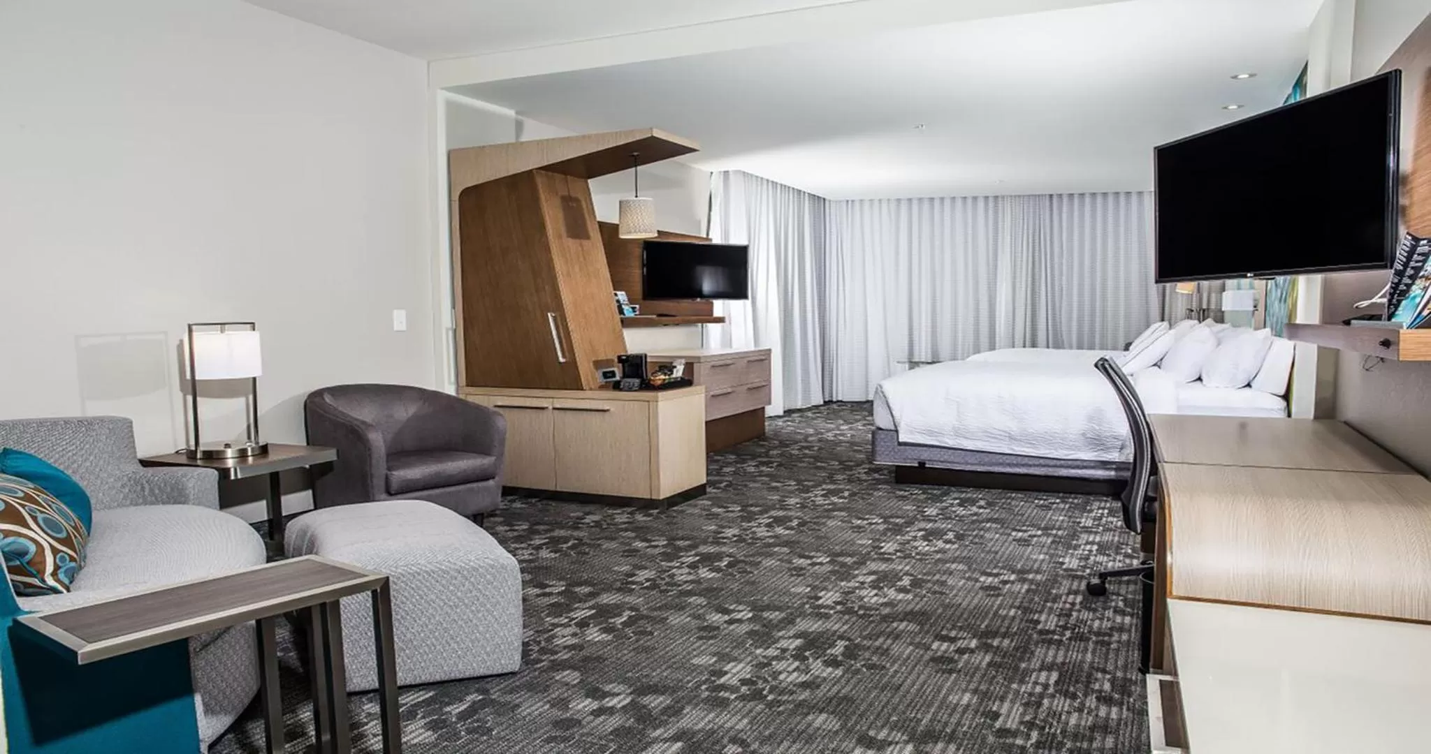 Living room, Bed in Courtyard by Marriott Columbia Cayce