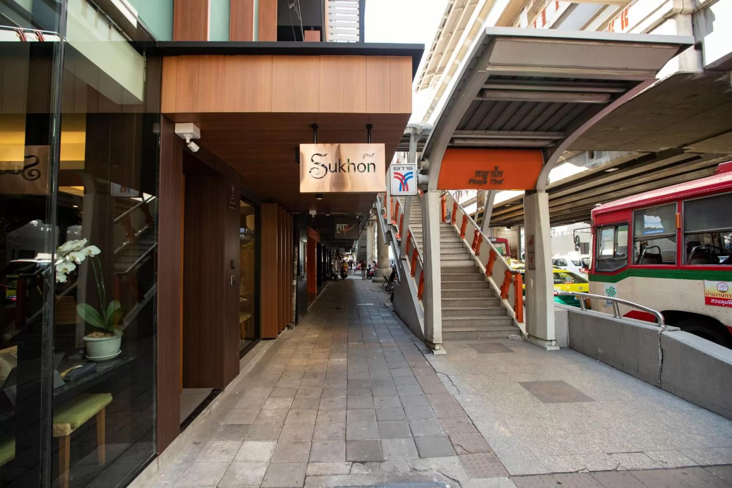 Facade/entrance in Sukhon Hotel - SHA Plus