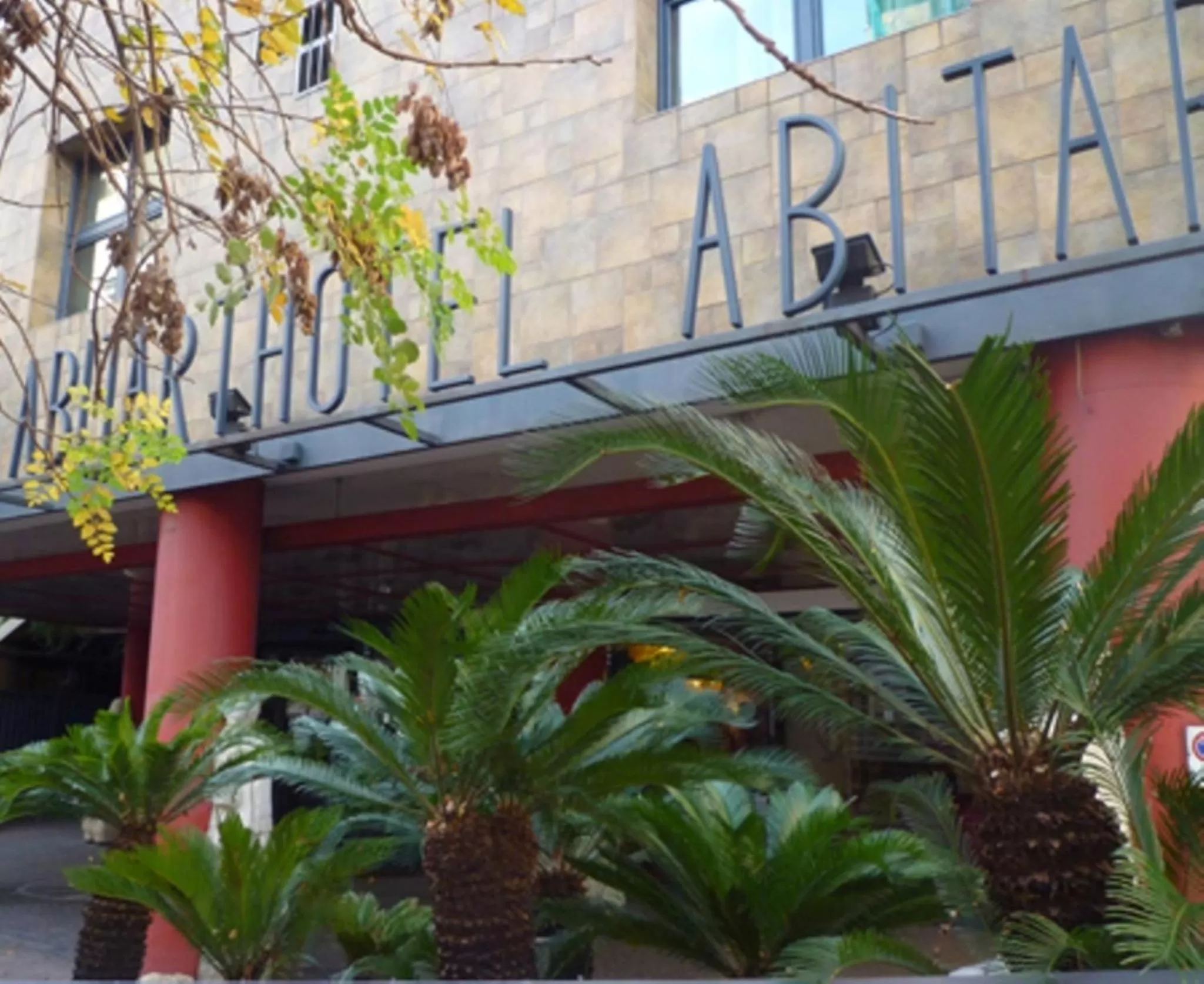 Facade/entrance in Hotel Abitart