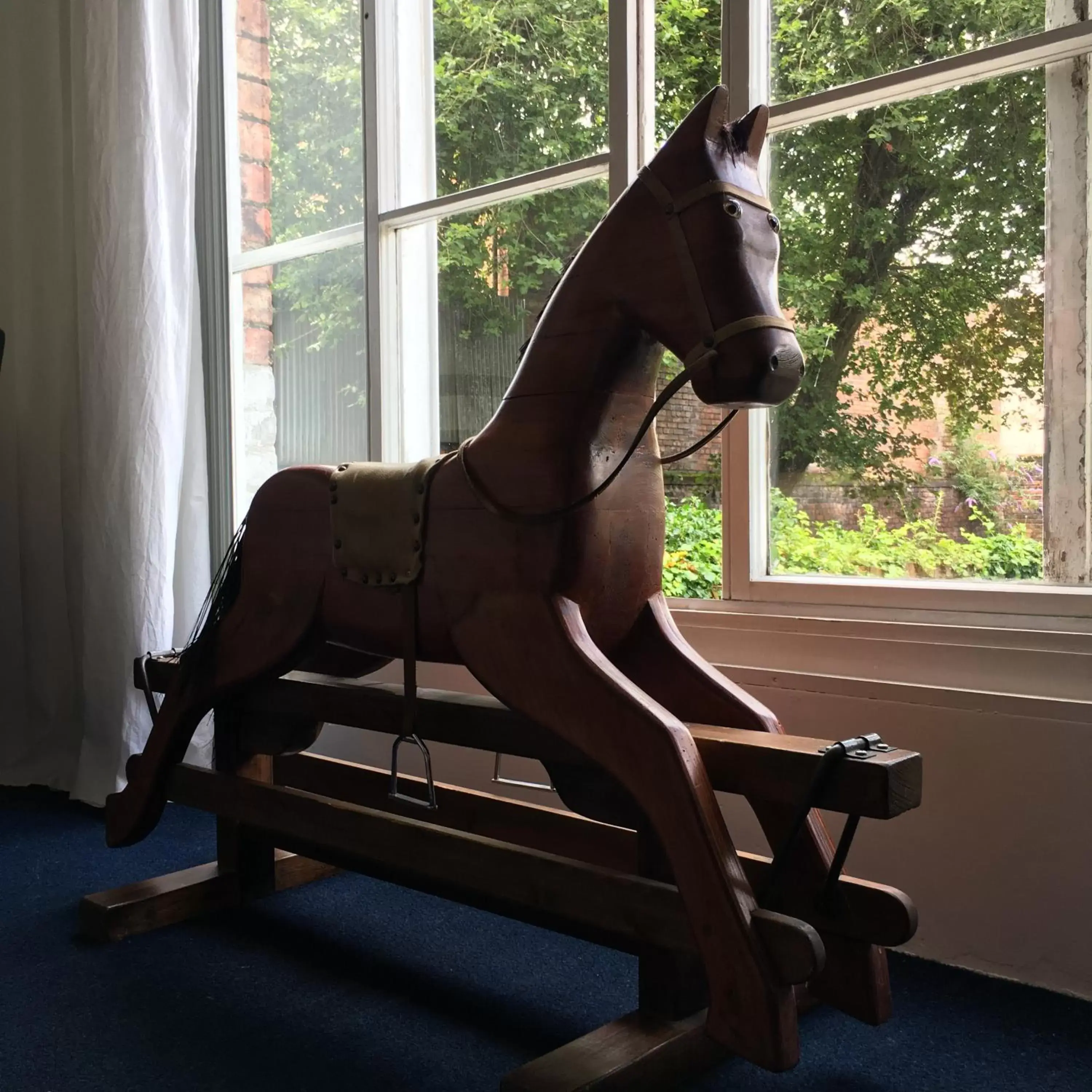 Double Room with En Suite Bathroom in Square Tree House Double Room with En Suite Bathroom in Square Tree House