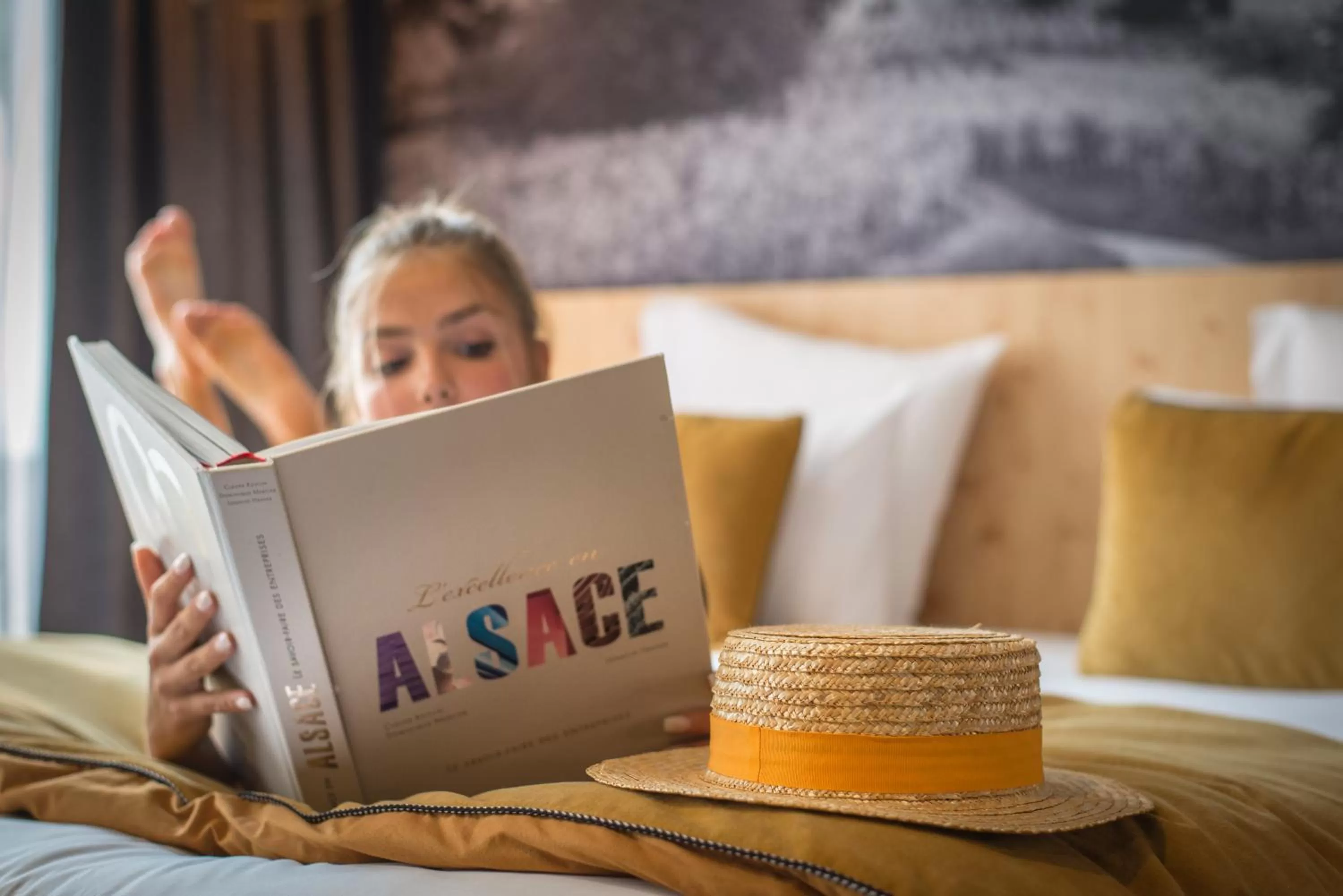 Bed in L' Hôtel & Spa Ribeauville- Haut-Koenigsbourg