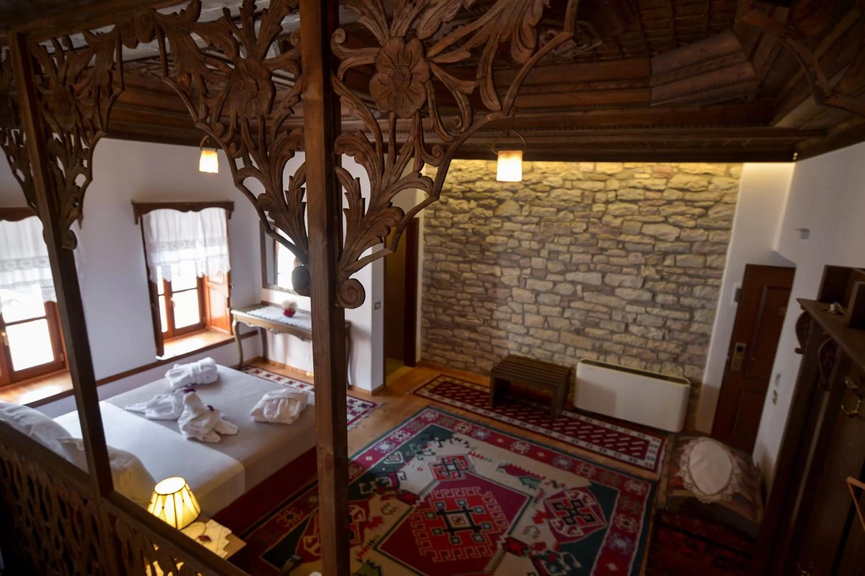 Bedroom, Bed in Hotel Kalemi 2