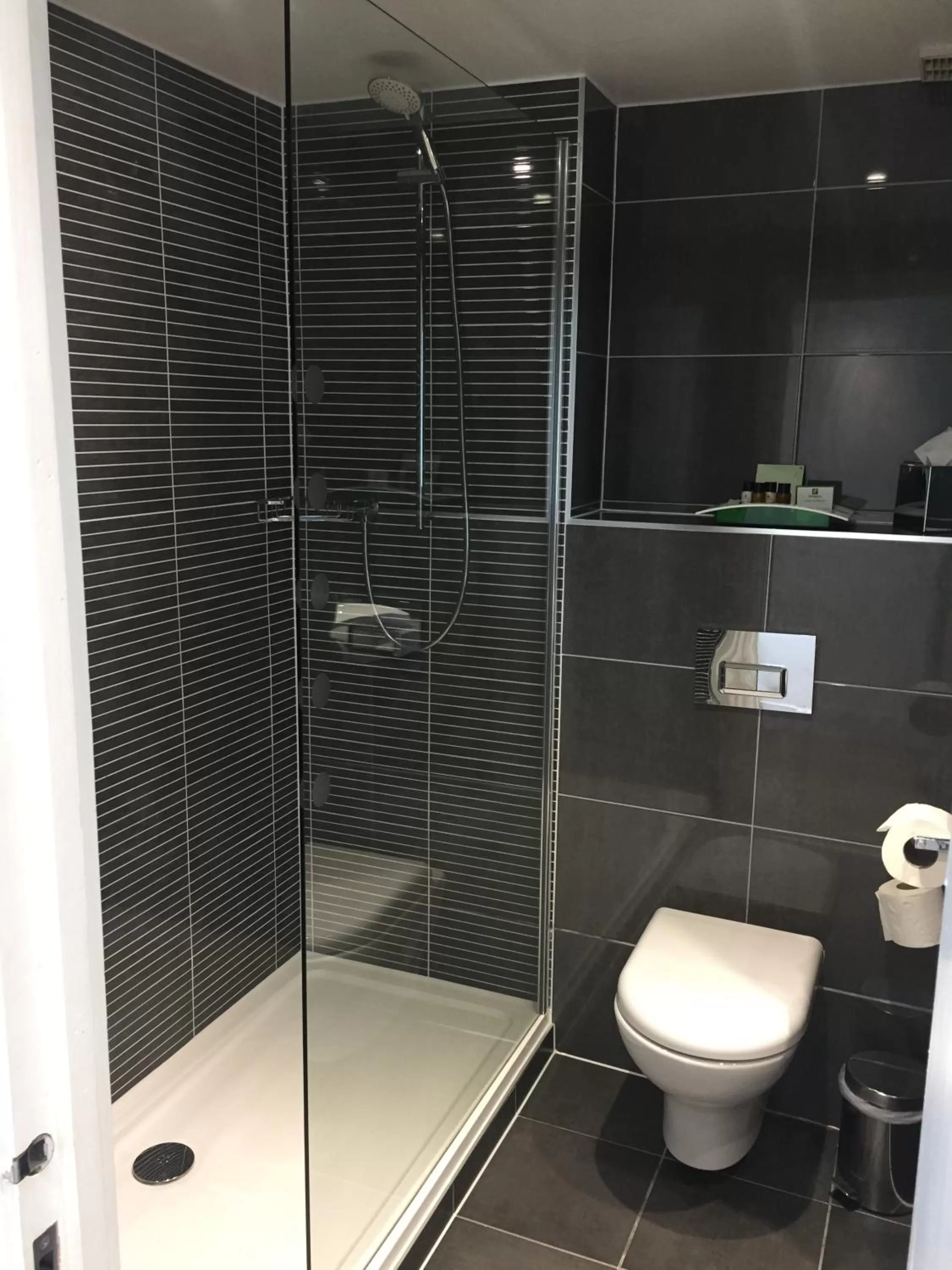 Bathroom in Holiday Inn Kenilworth - Warwick by IHG
