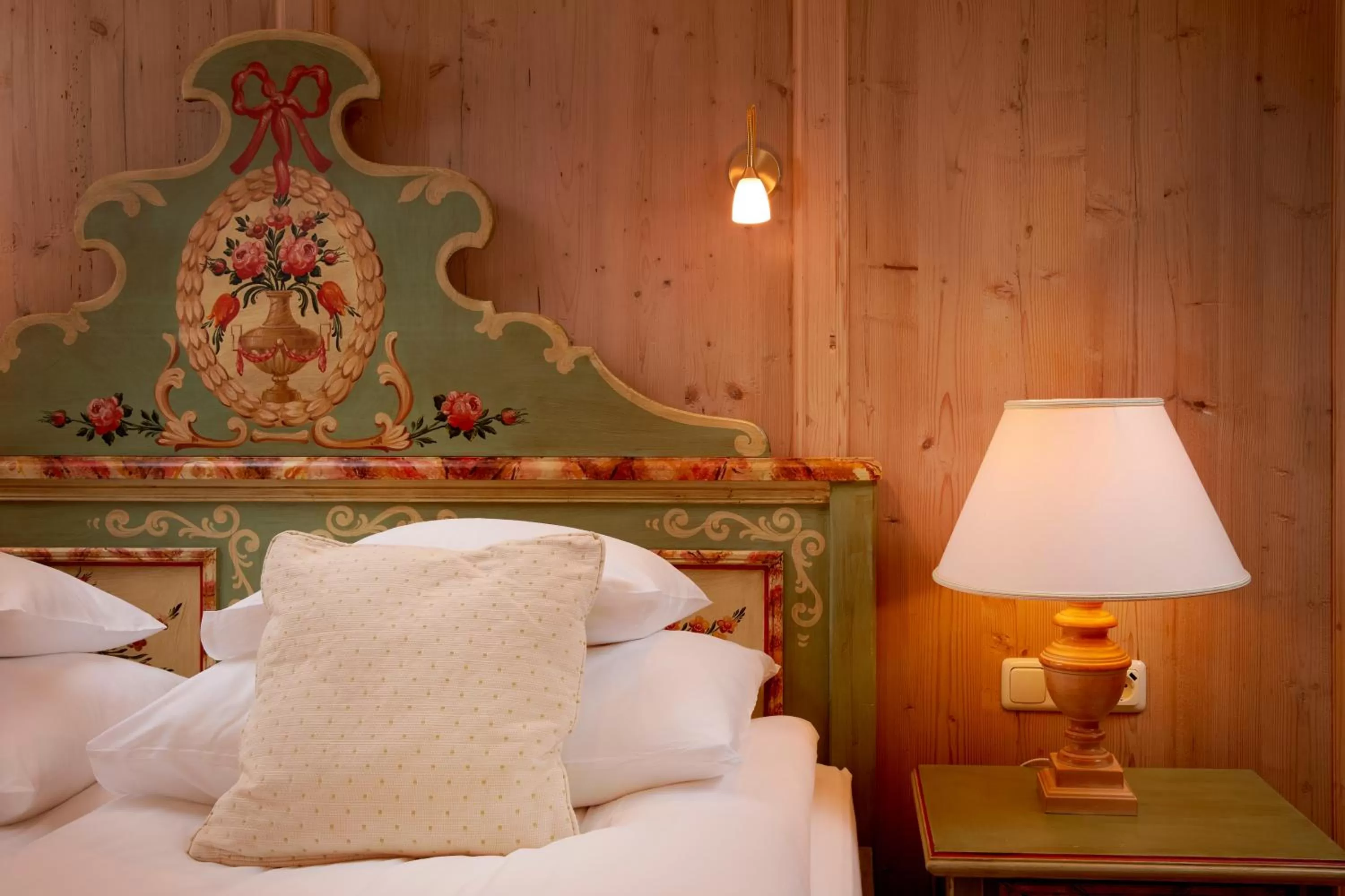 Bed in Landsitz Römerhof - Hotel Apartments