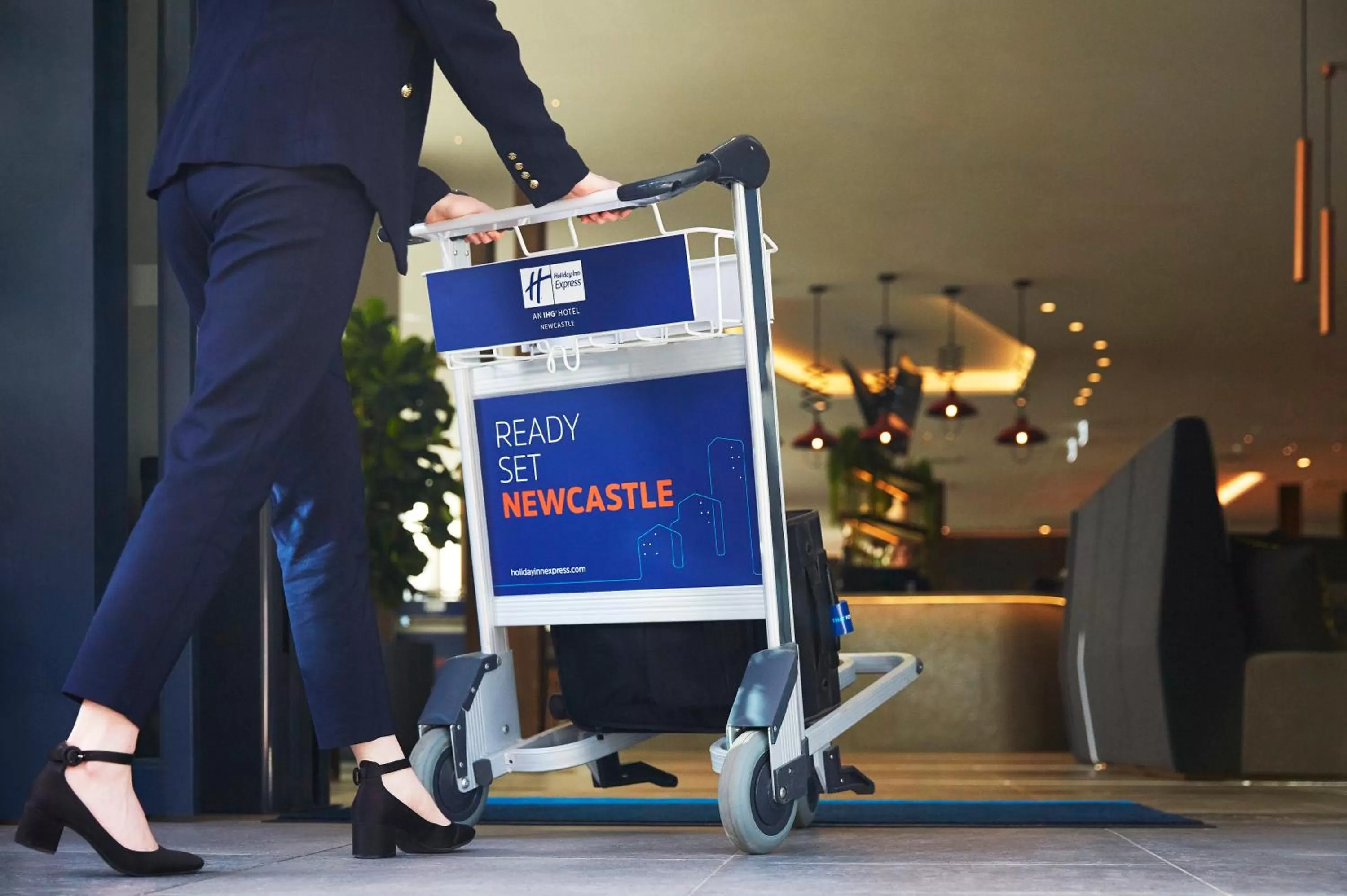 Lobby or reception in Holiday Inn Express Newcastle by IHG