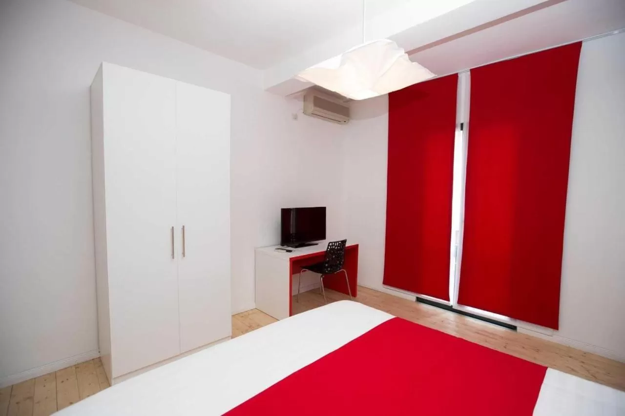 Bedroom, Bed in Hotel Rimini Tirana