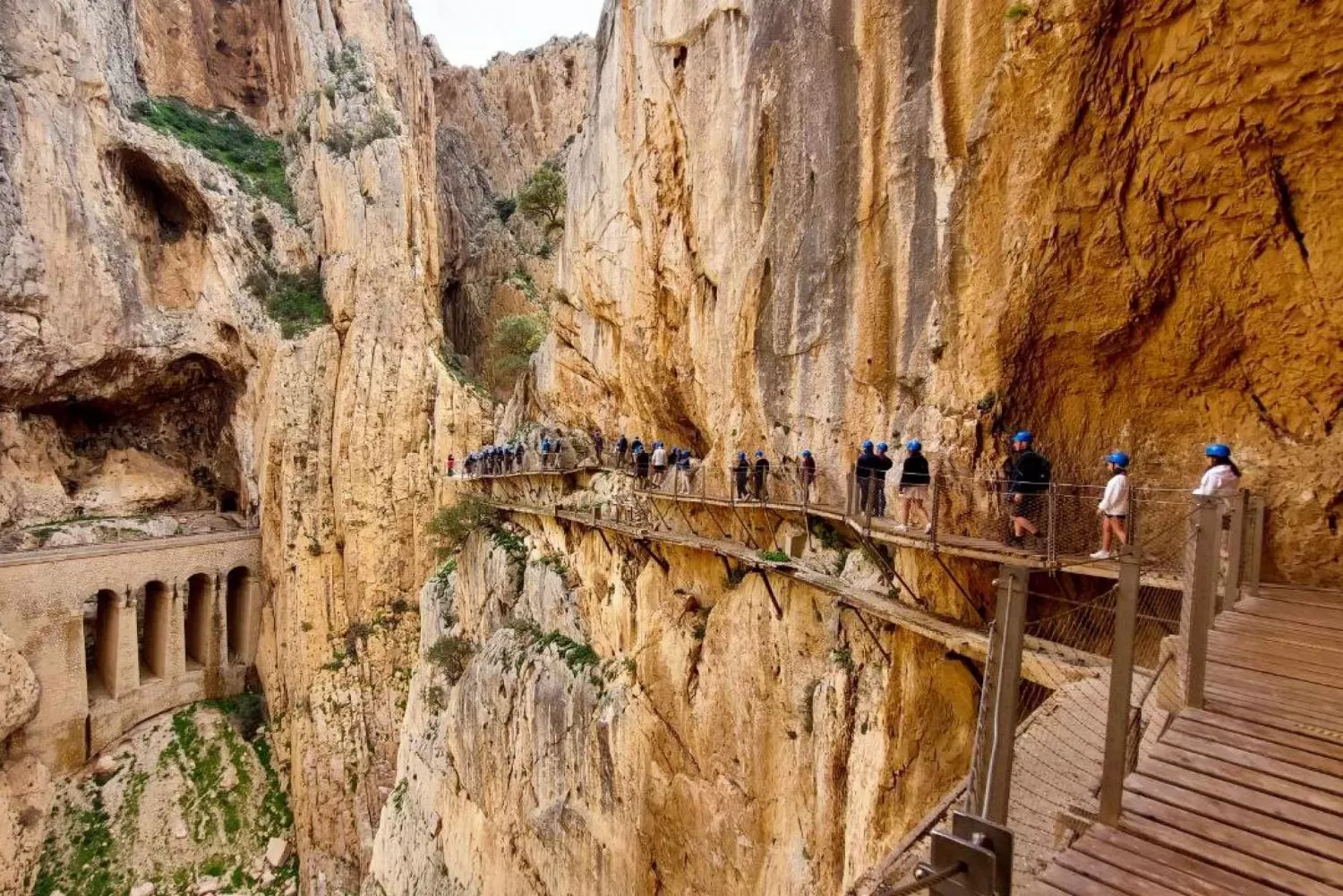 Natural landscape in Apartamentos La Laguna