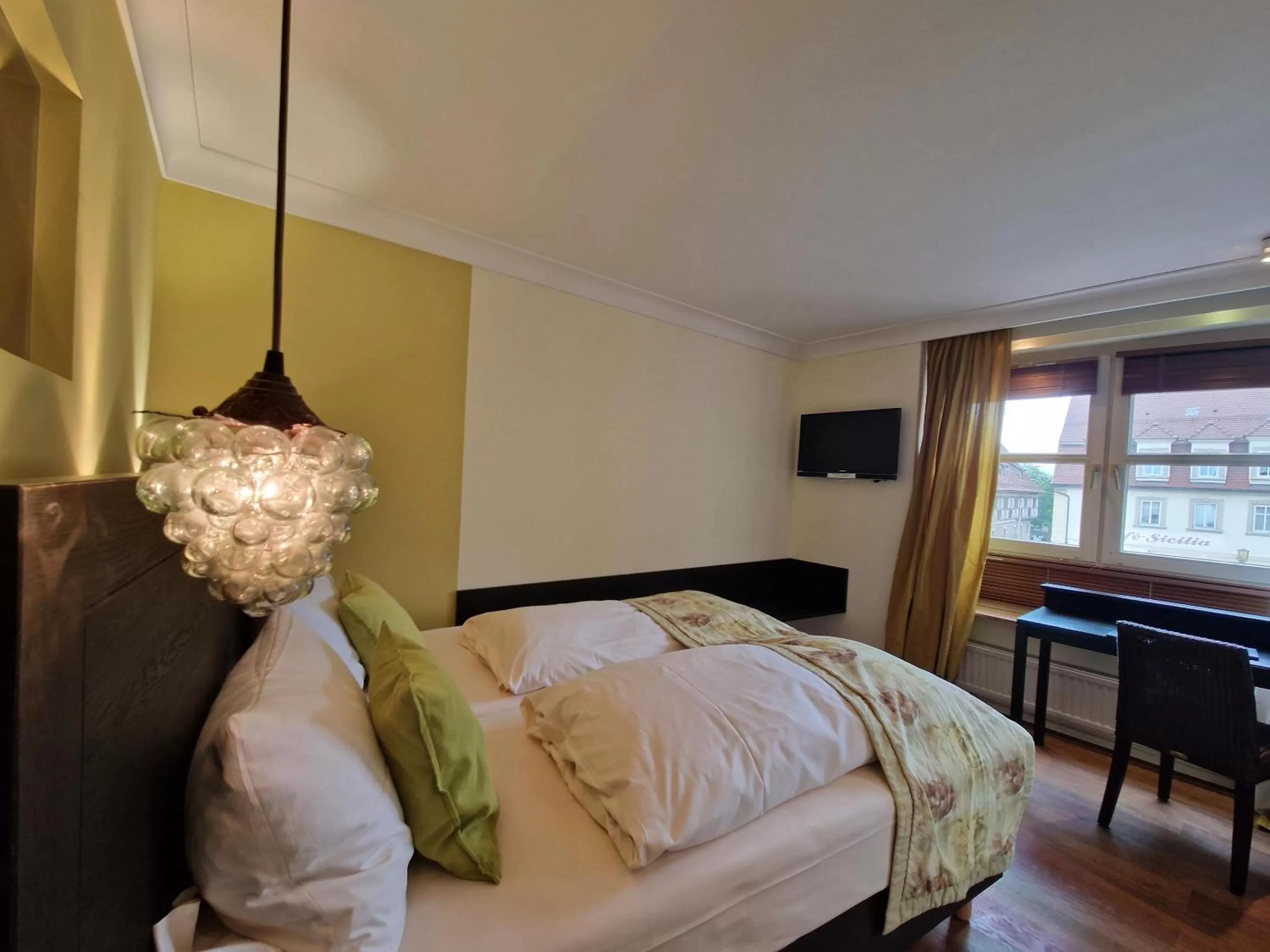 Bed in Laurentius Boutique-Hotel & Restaurant