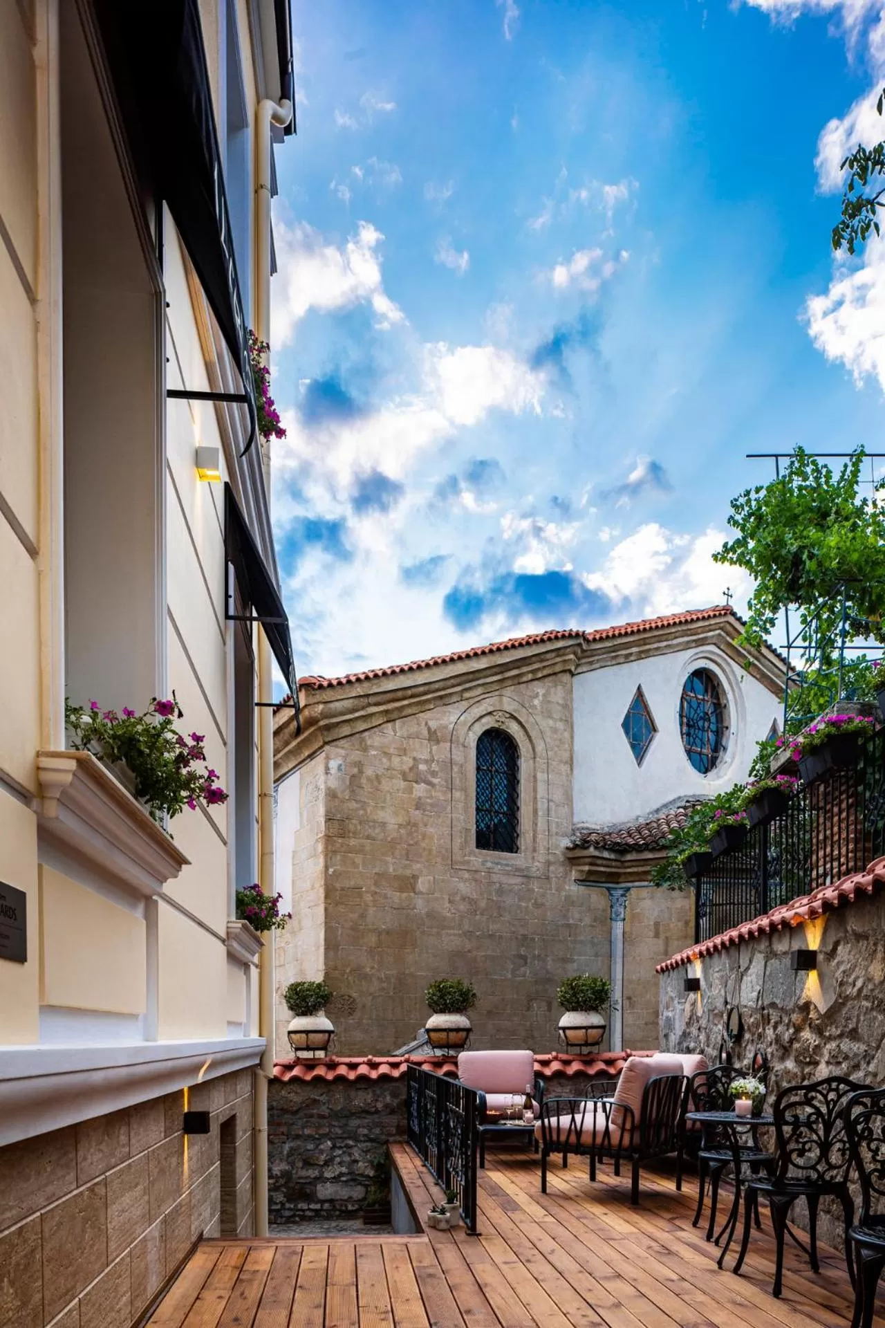 Garden in Gallery 37 Powered by ASTON