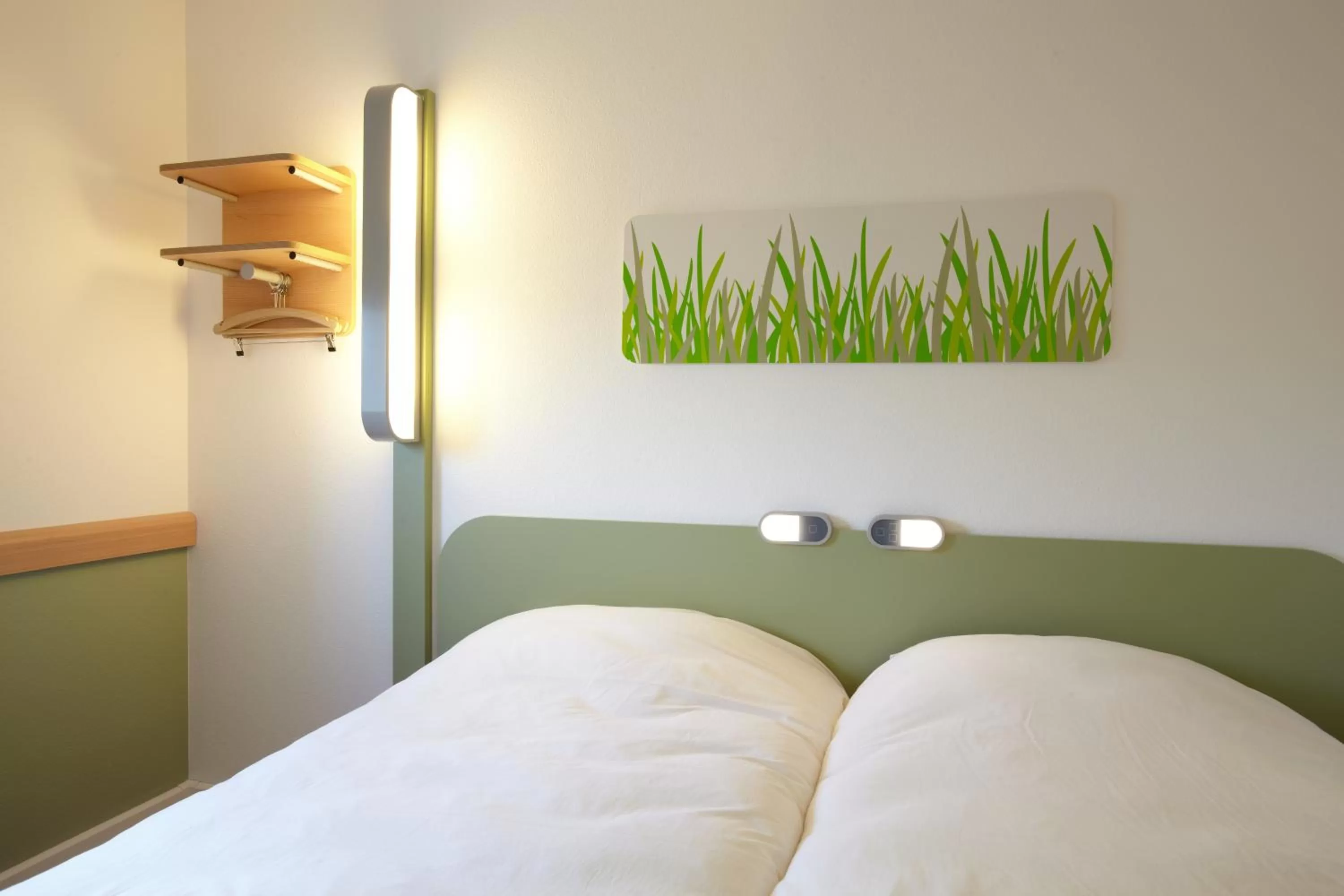 Bed in ibis budget Pontarlier