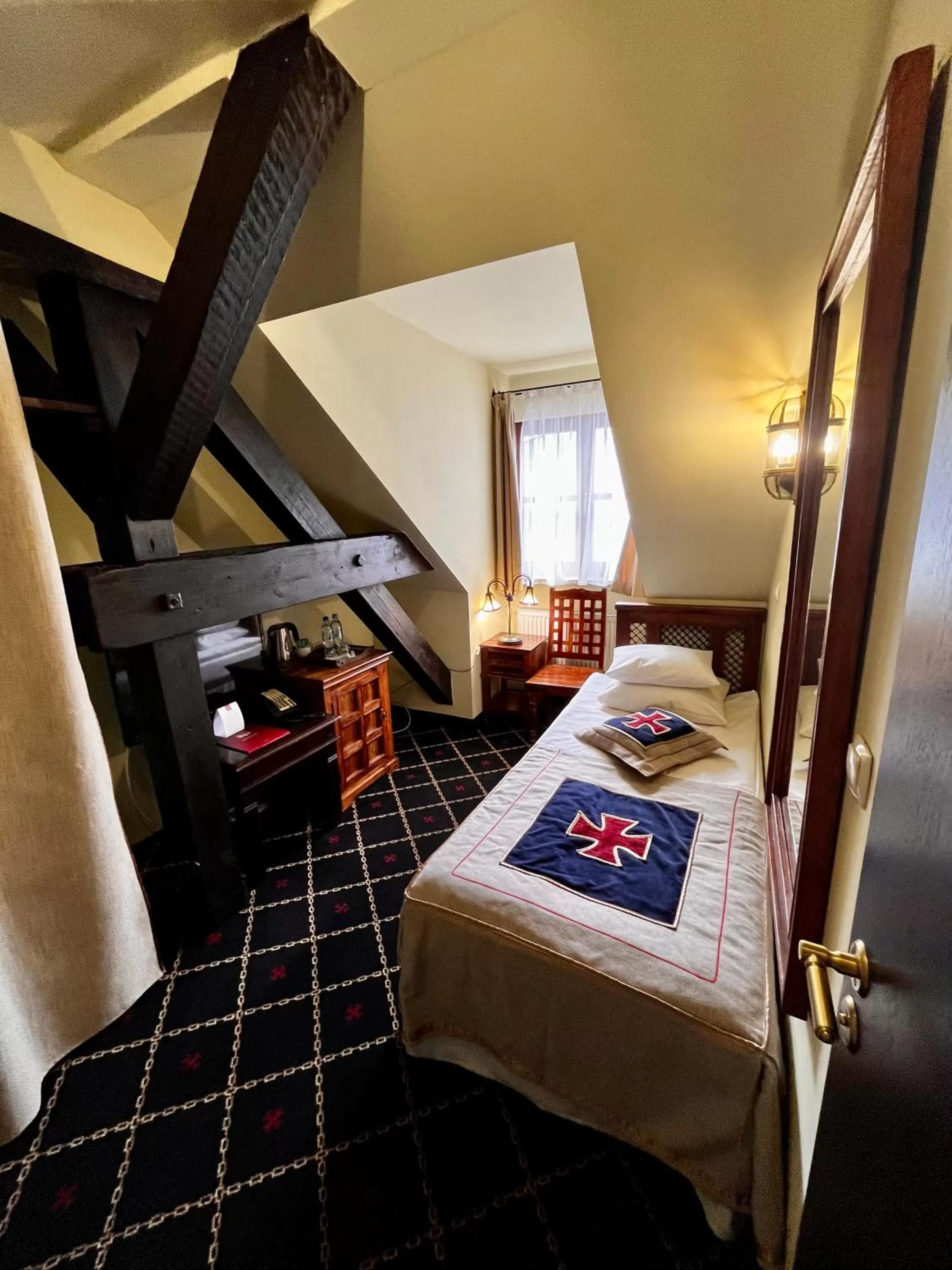 Photo of the whole room, Bed in Hotel Zamek Ryn