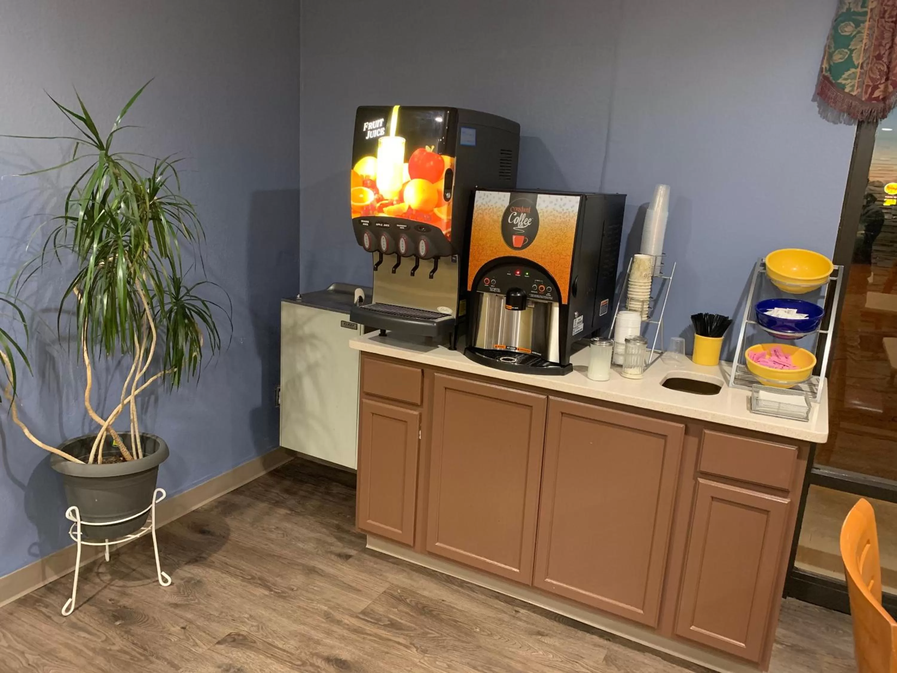 Breakfast in Days Inn by Wyndham Aiken - Interstate Hwy 20