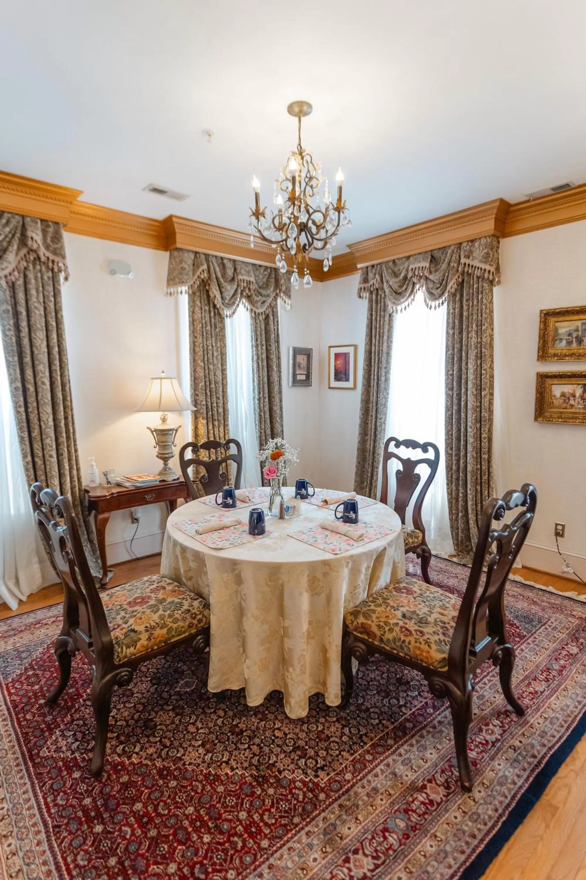 1840s Carrollton Inn