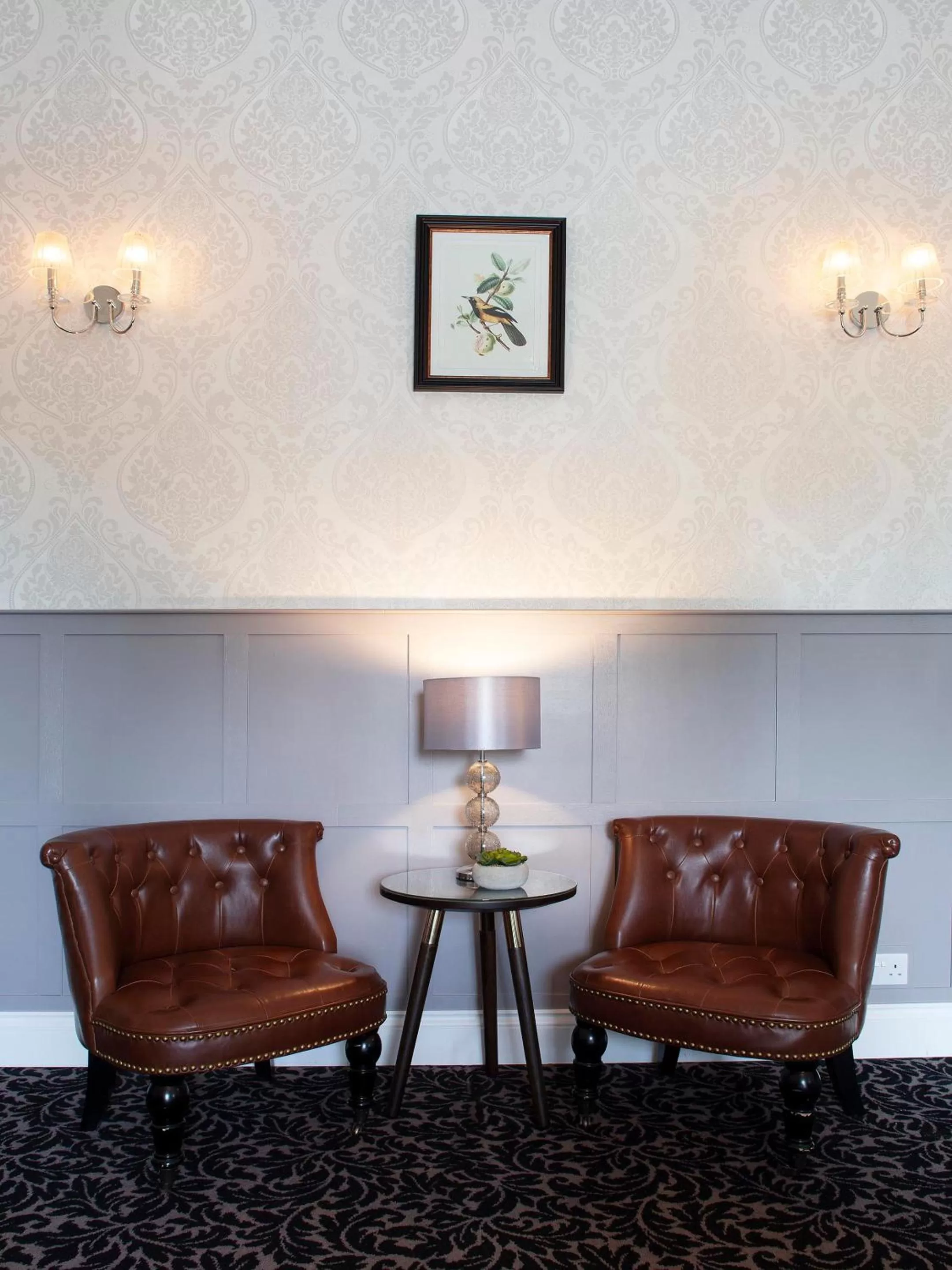 Lounge or bar in Elfordleigh Hotel