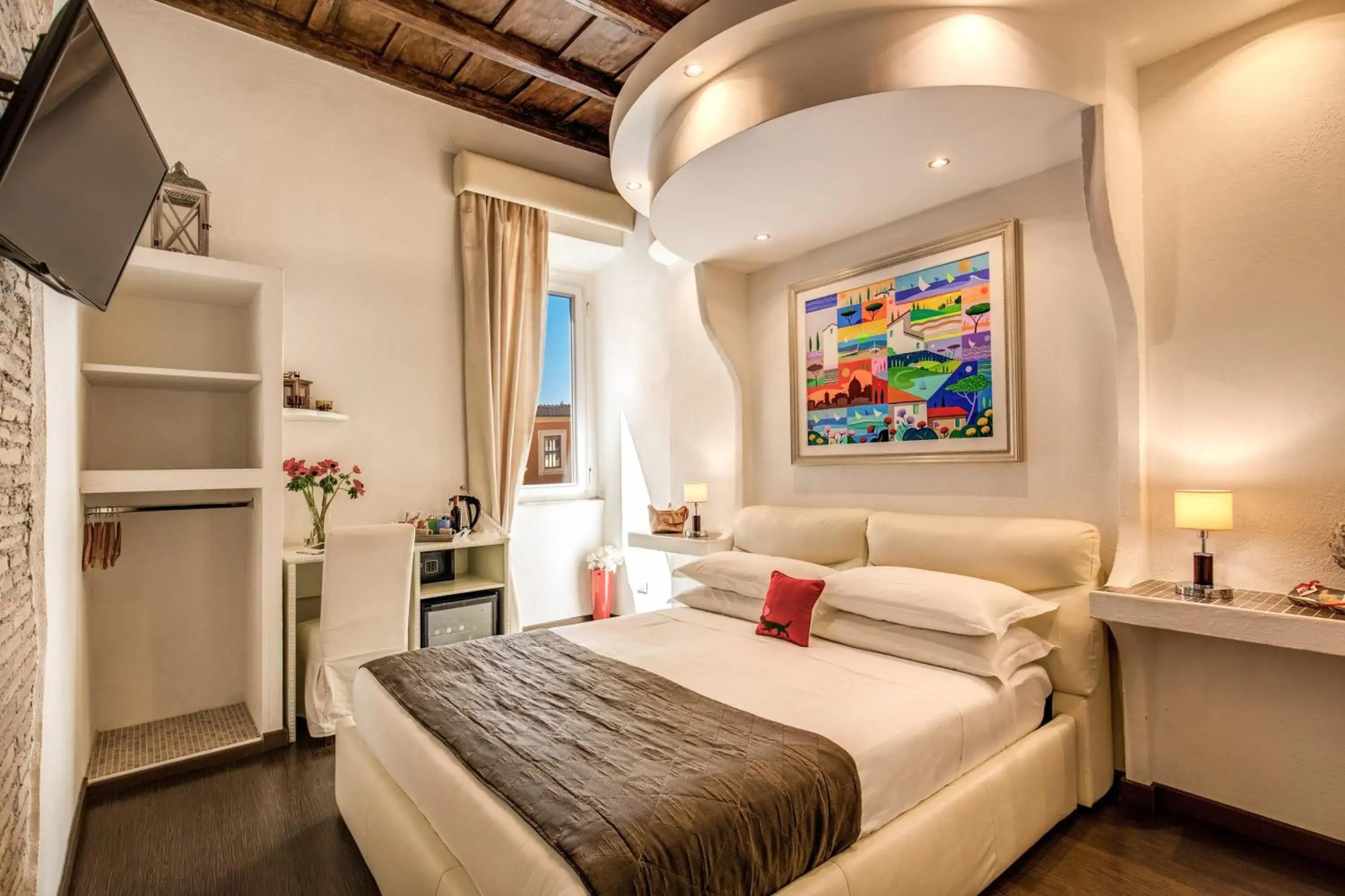 Deluxe Double Room in Piazza di Spagna Comfort Rooms Deluxe Double Room in Piazza di Spagna Comfort Rooms