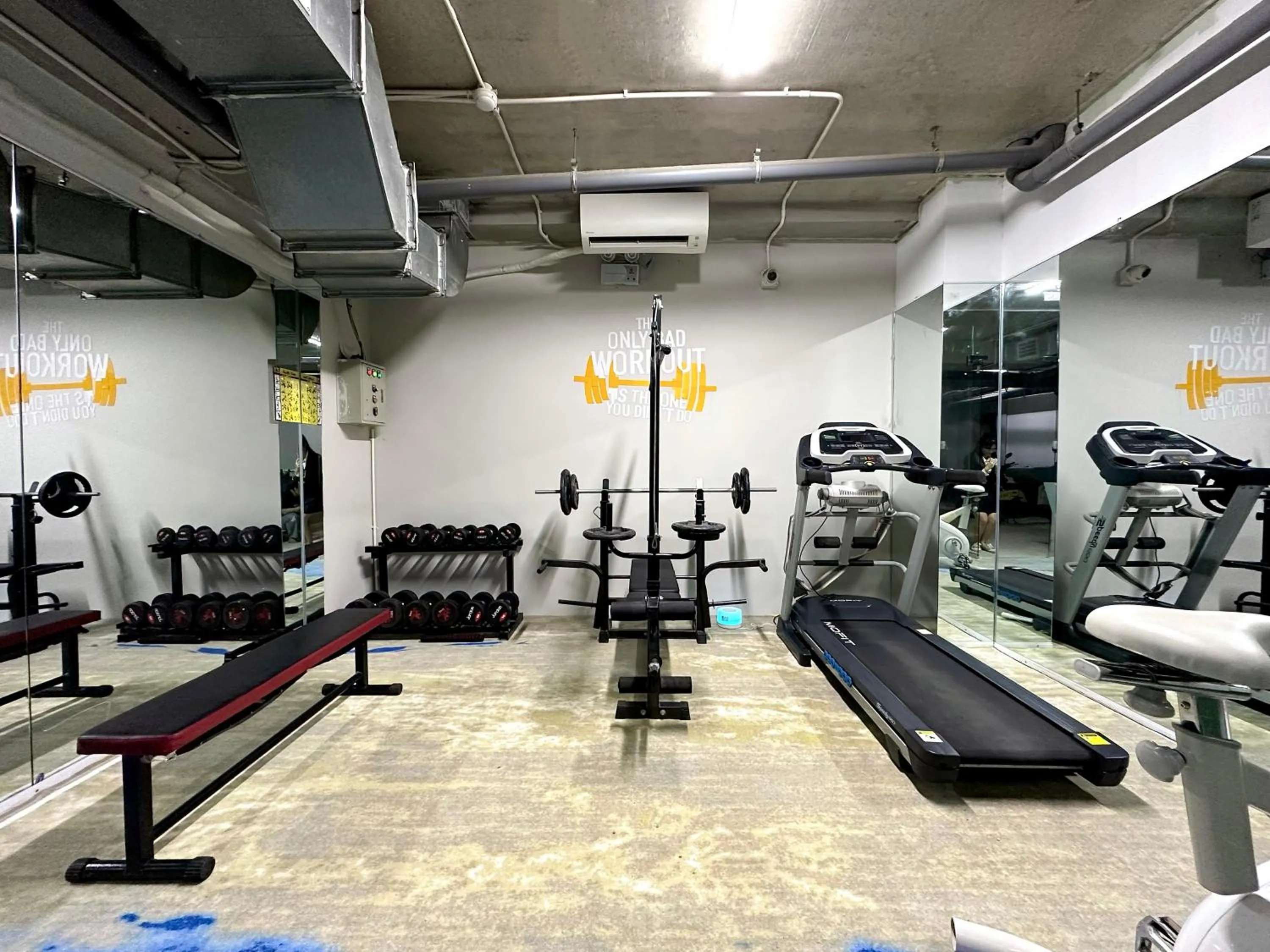 Fitness centre/facilities in 22Land Classic Suites