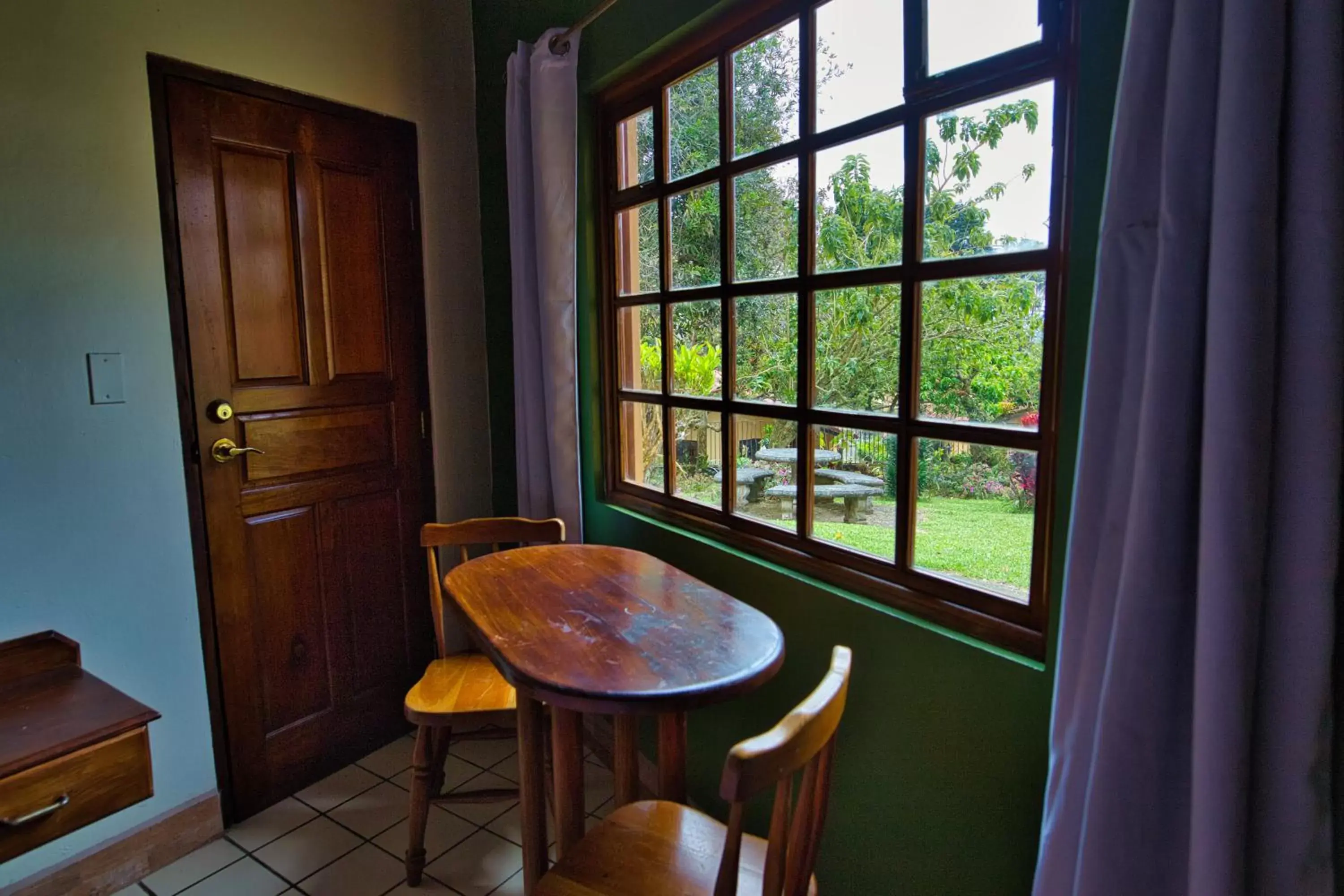 Deluxe Queen Room - single occupancy in Hotel Villa Zurqui Deluxe Queen Room - single occupancy in Hotel Villa Zurqui