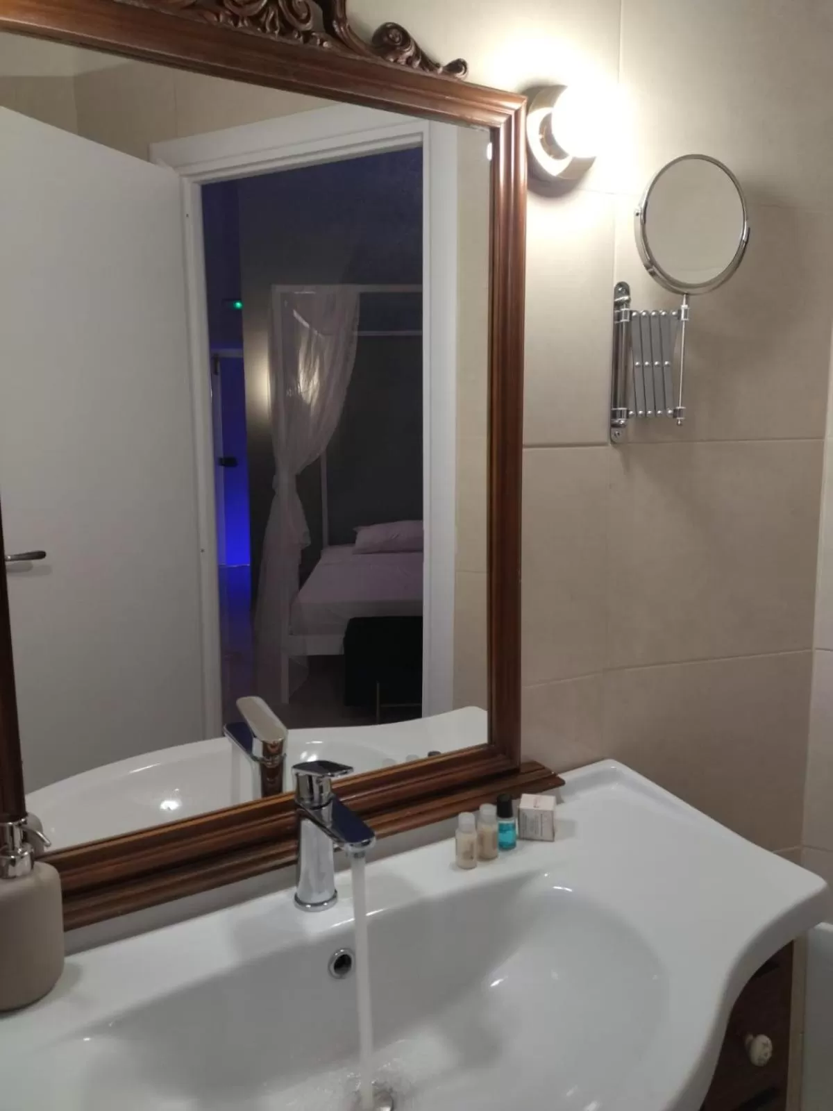 Bathroom in RELAIS TORRE GLORIA