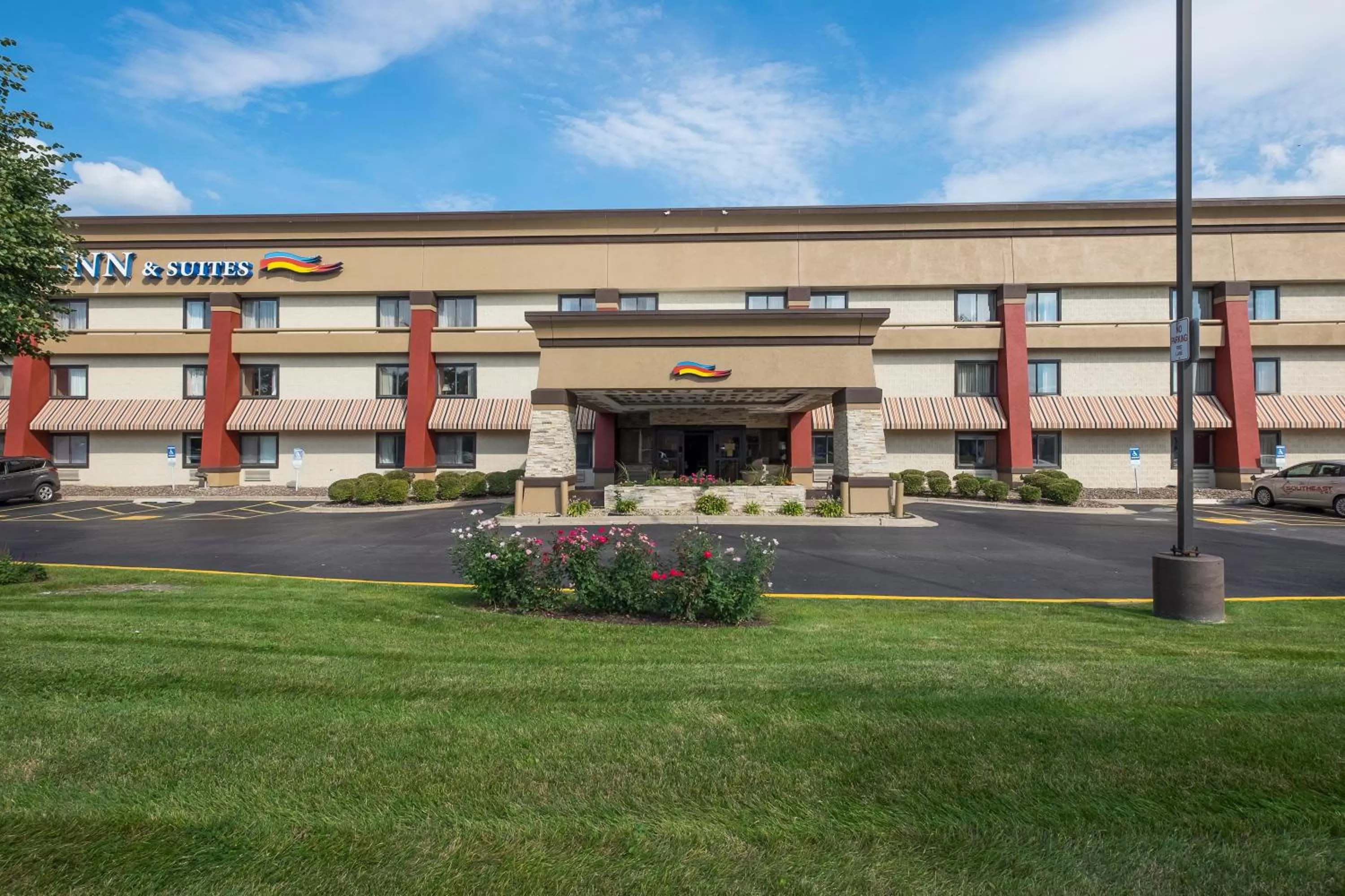 Property building in Baymont by Wyndham Chicago/Alsip