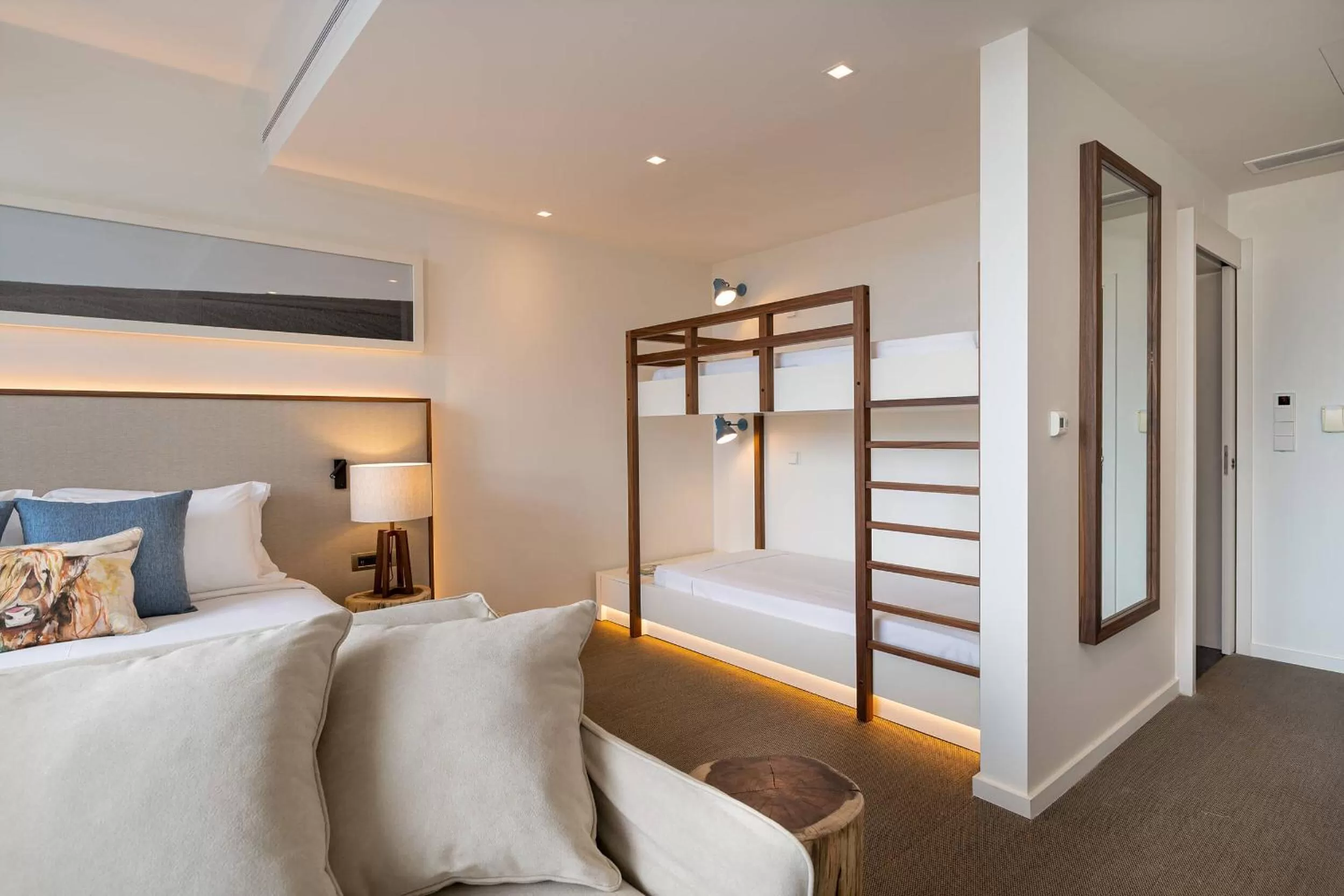 Family Room with Terrace in Octant Evora