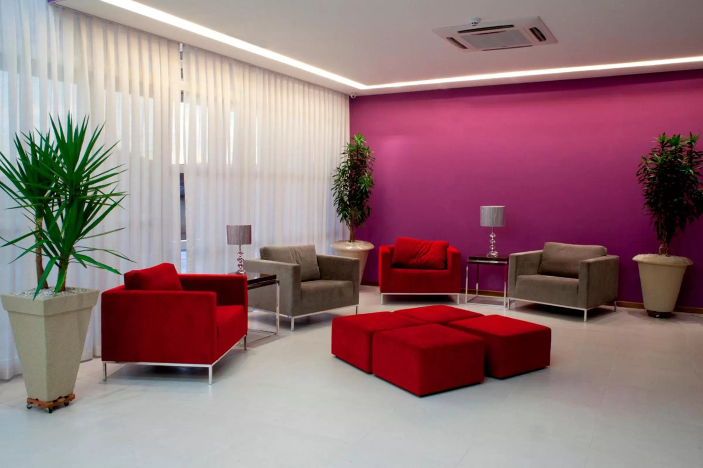 Lobby or reception in Comfort Hotel Sertãozinho