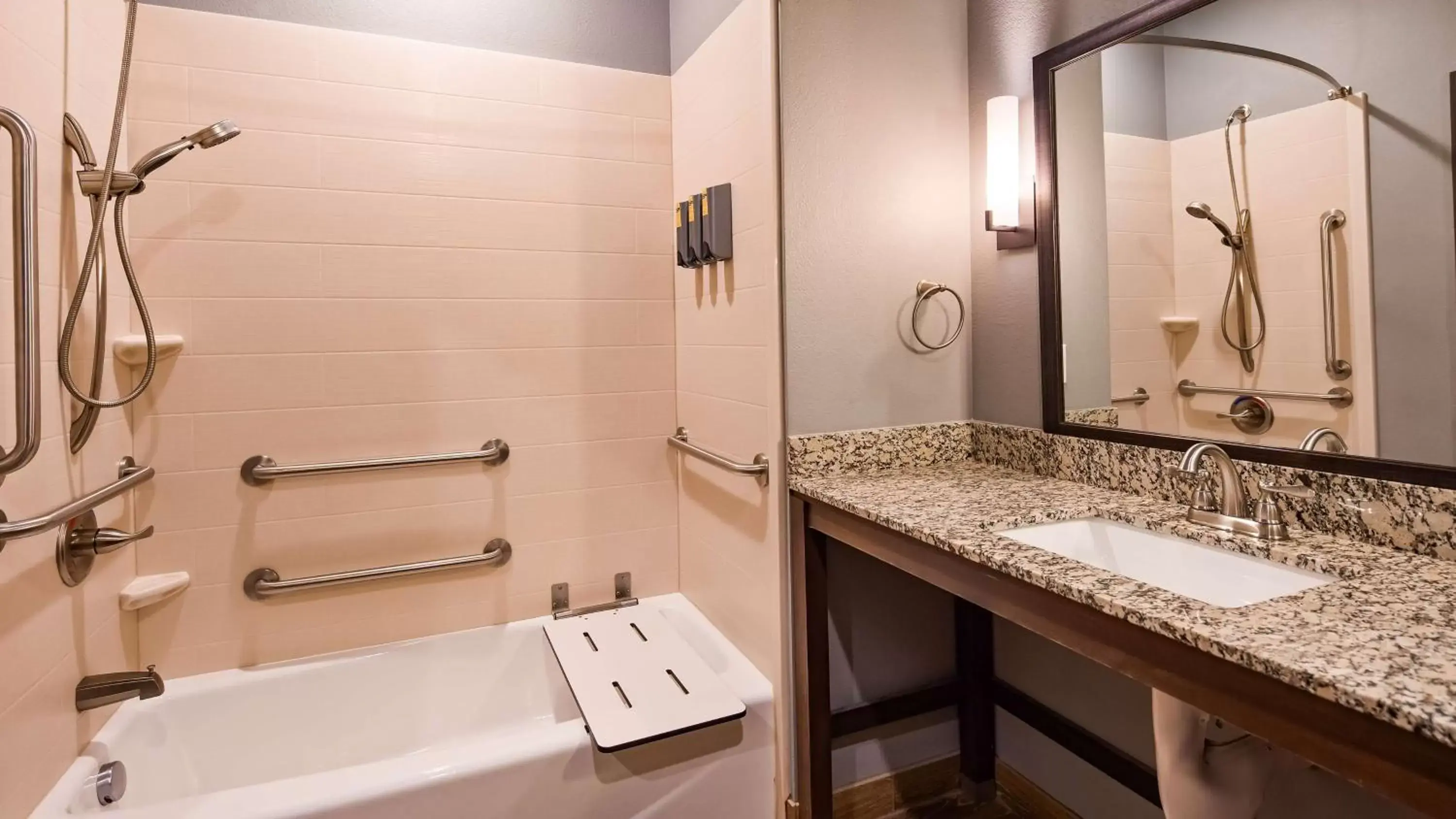 Queen Room with Two Queen Beds - Disability Access in Best Western Plus Overland Inn Queen Room with Two Queen Beds - Disability Access in Best Western Plus Overland Inn