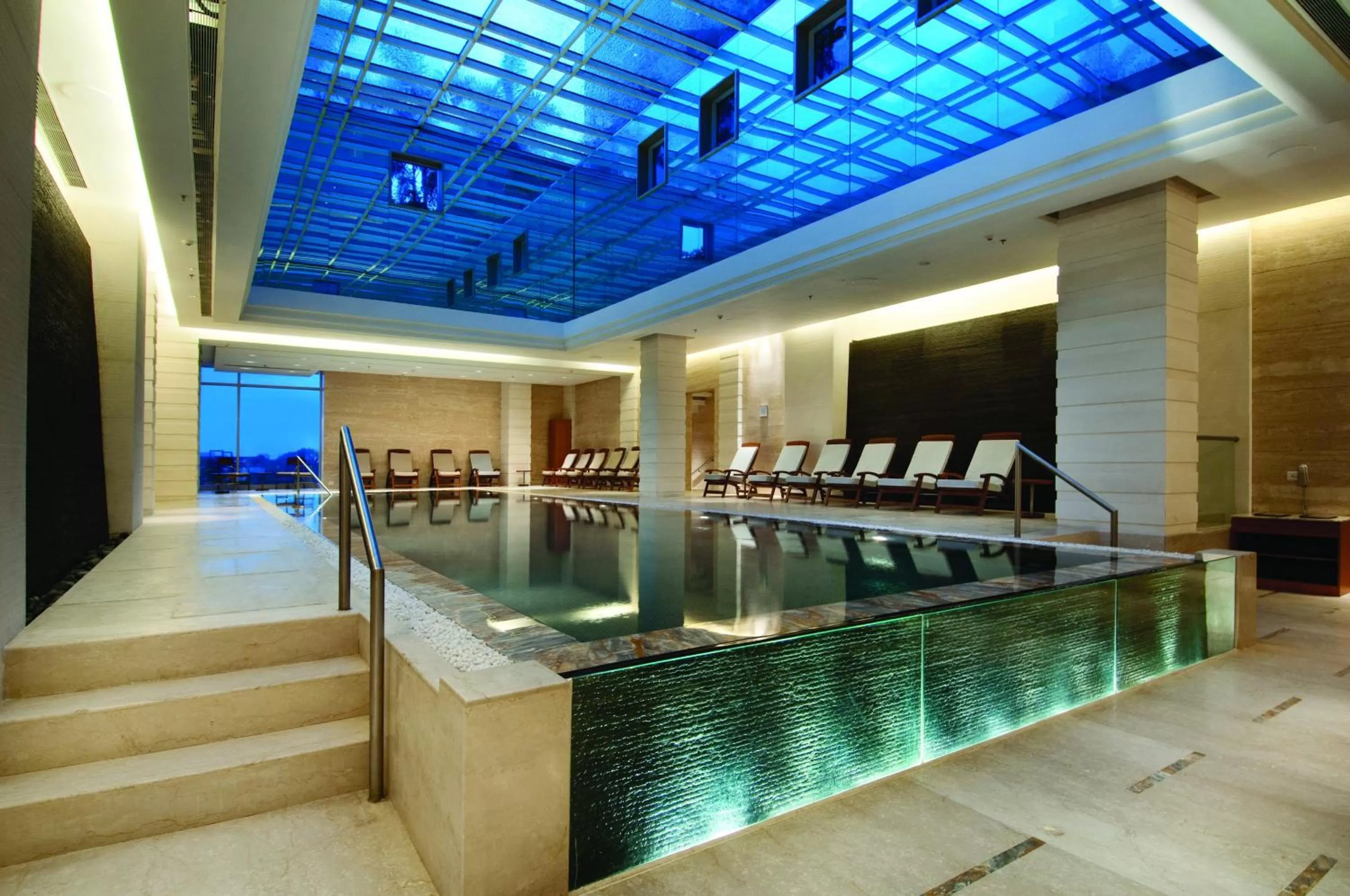 Swimming pool in Hyatt Regency Pune Hotel & Residences