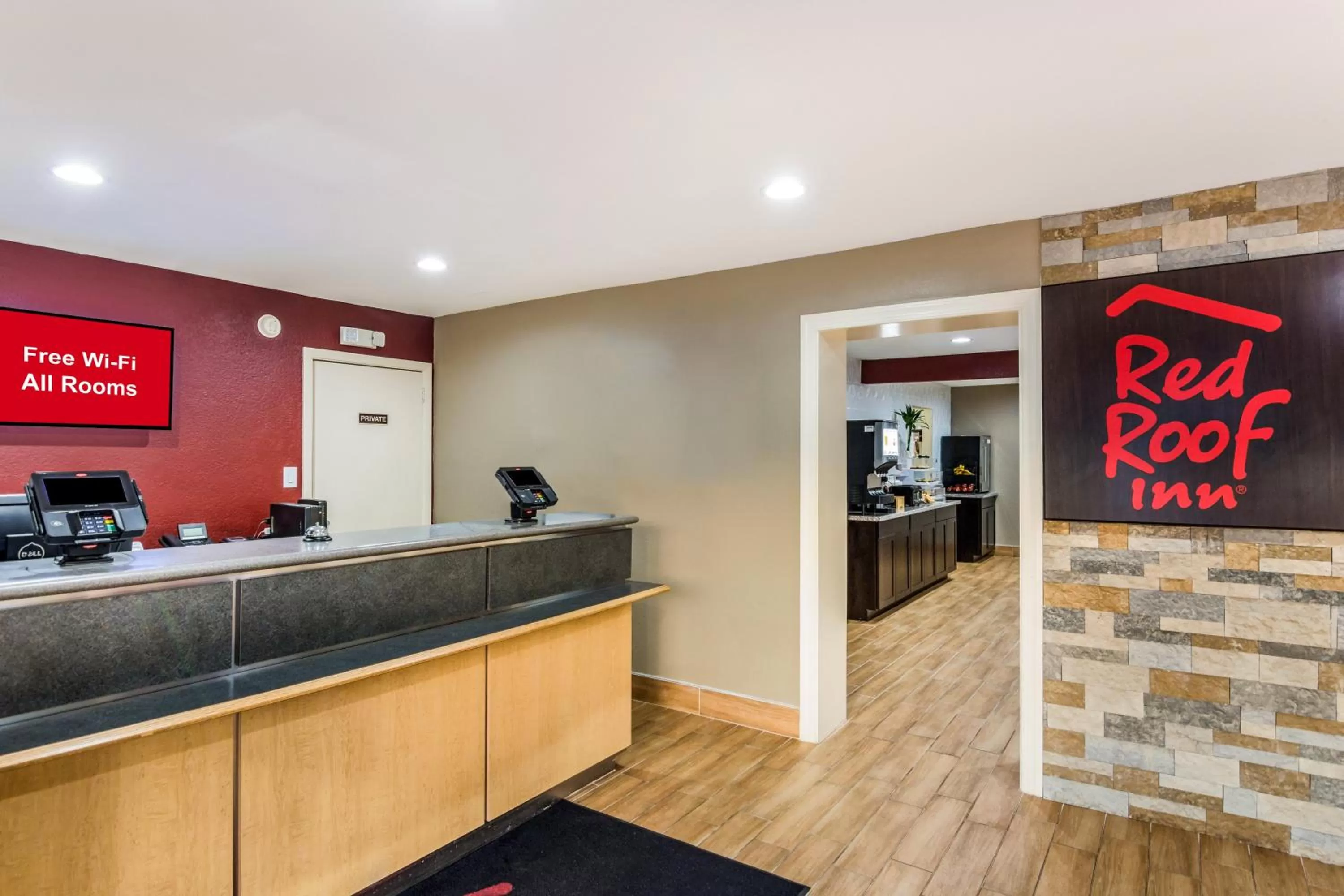 Lobby or reception in Red Roof Inn Williamsburg