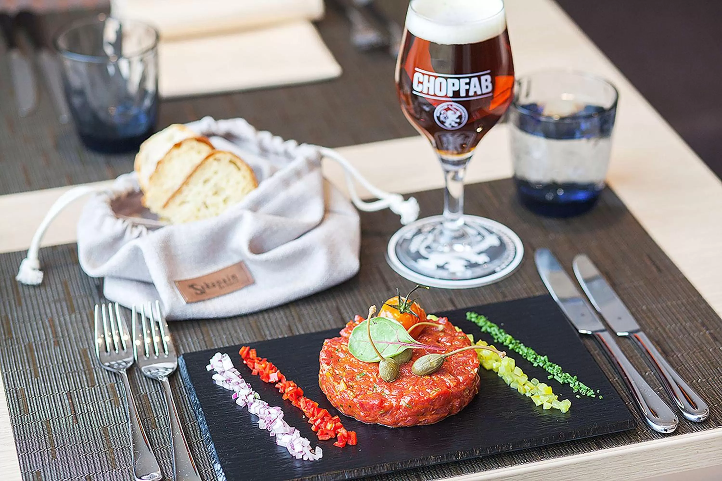 Restaurant/places to eat in Hilton Garden Inn Zurich Limmattal