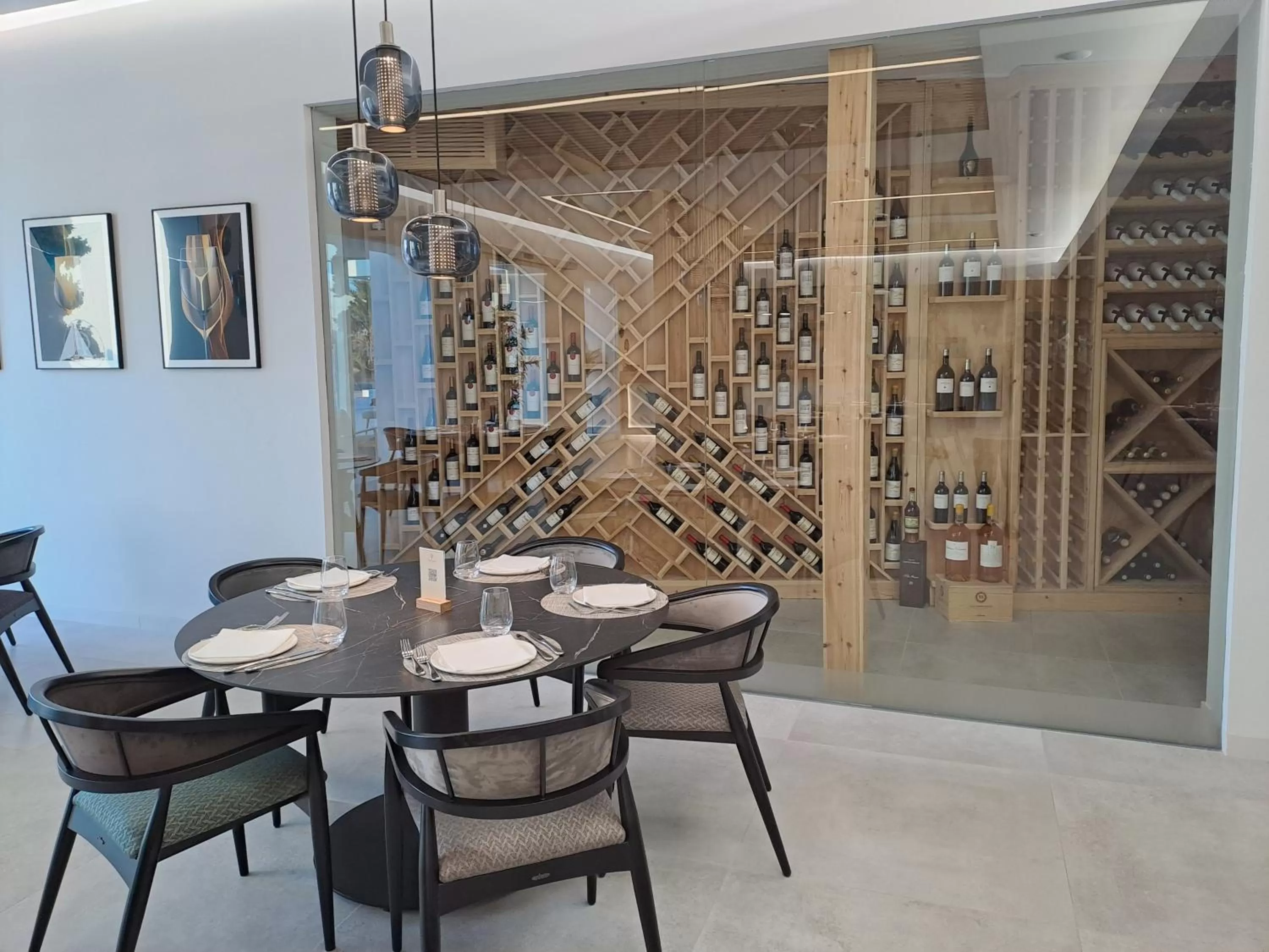 Restaurant/places to eat, Dining Area in DON LEONE Hotel