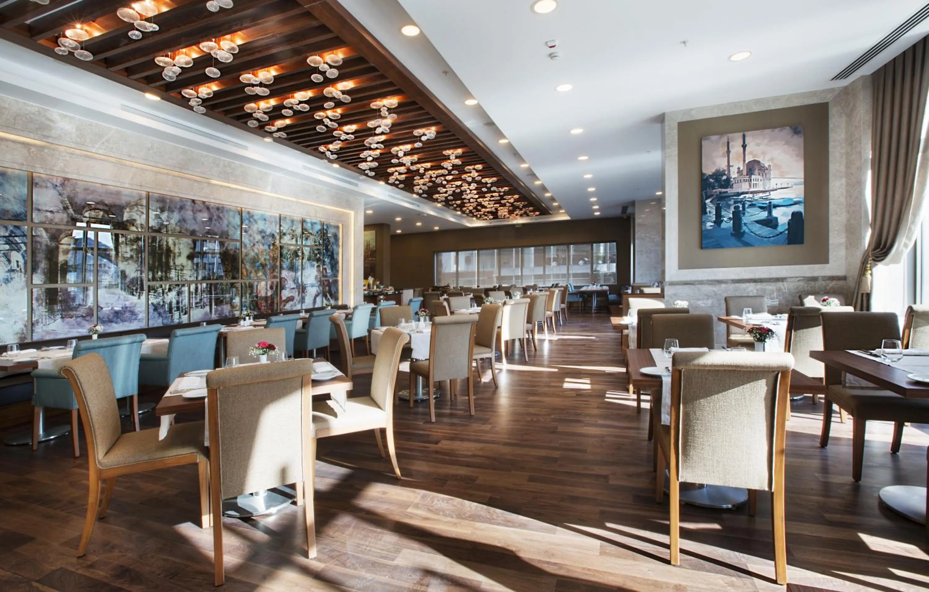 Restaurant/places to eat in Dedeman Bostanci Istanbul Hotel & Convention Center