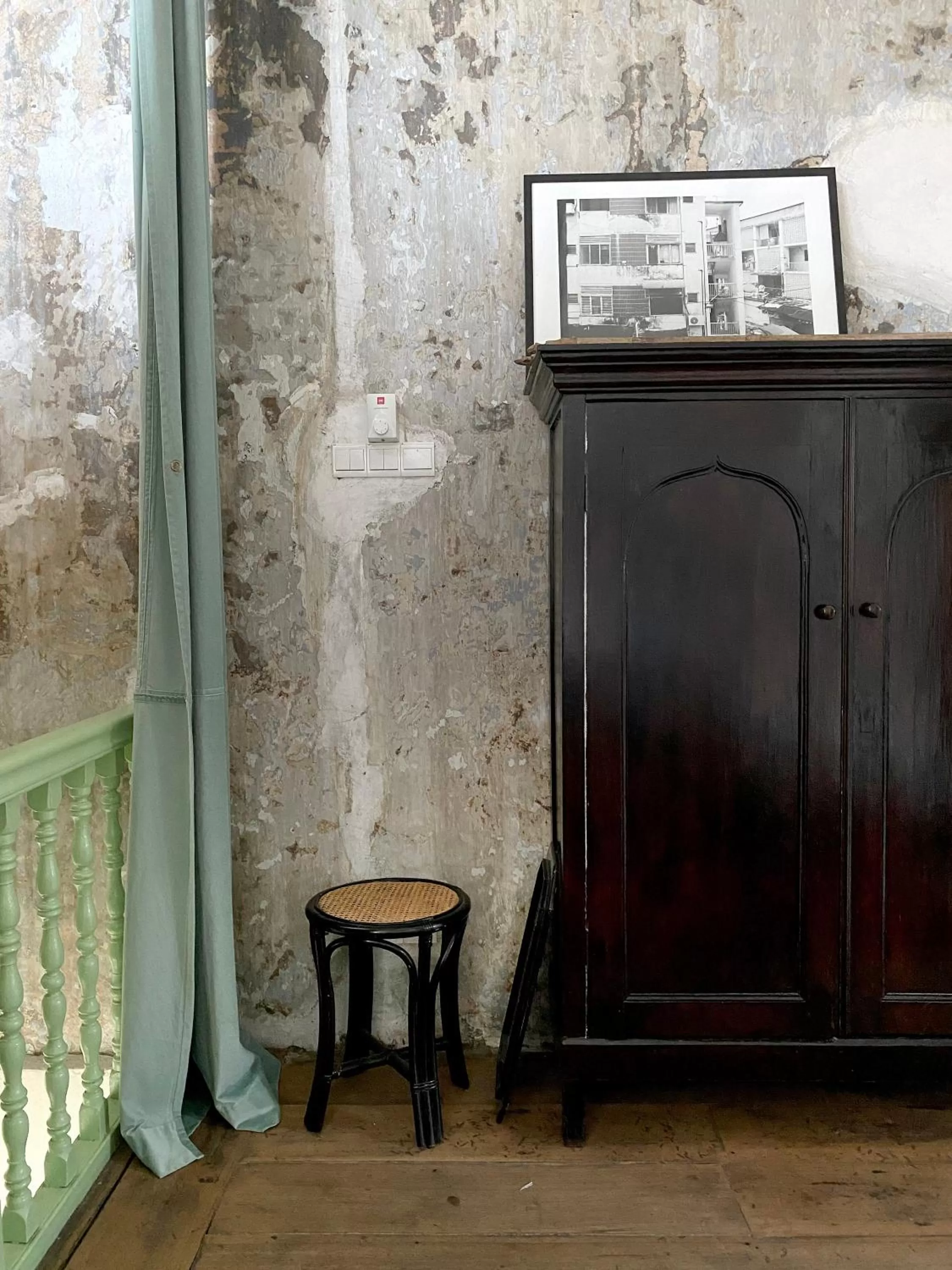 Living room in Cheong Fatt Tze - The Blue Mansion