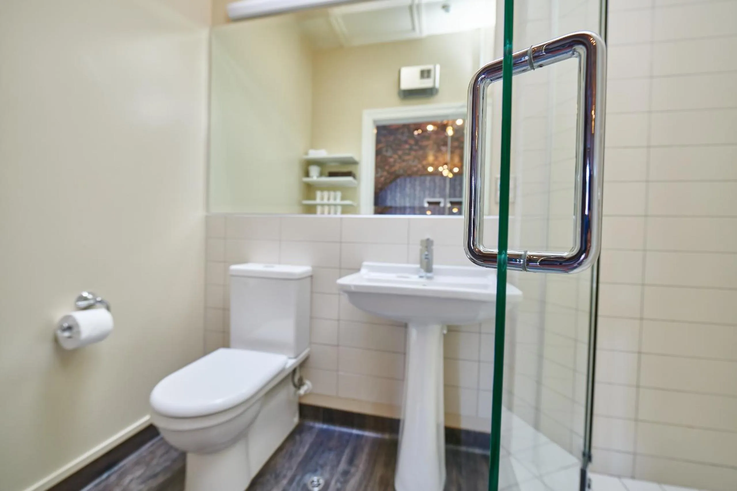 Bathroom in The Dairy Hotel Queenstown, A Naumi Chapter