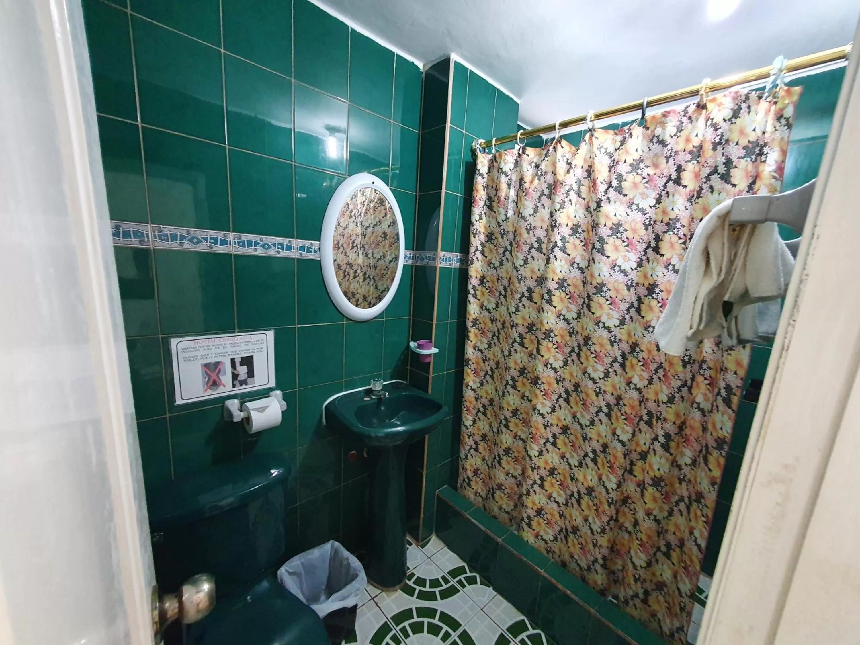 Bathroom in Hostal Cerro Azul