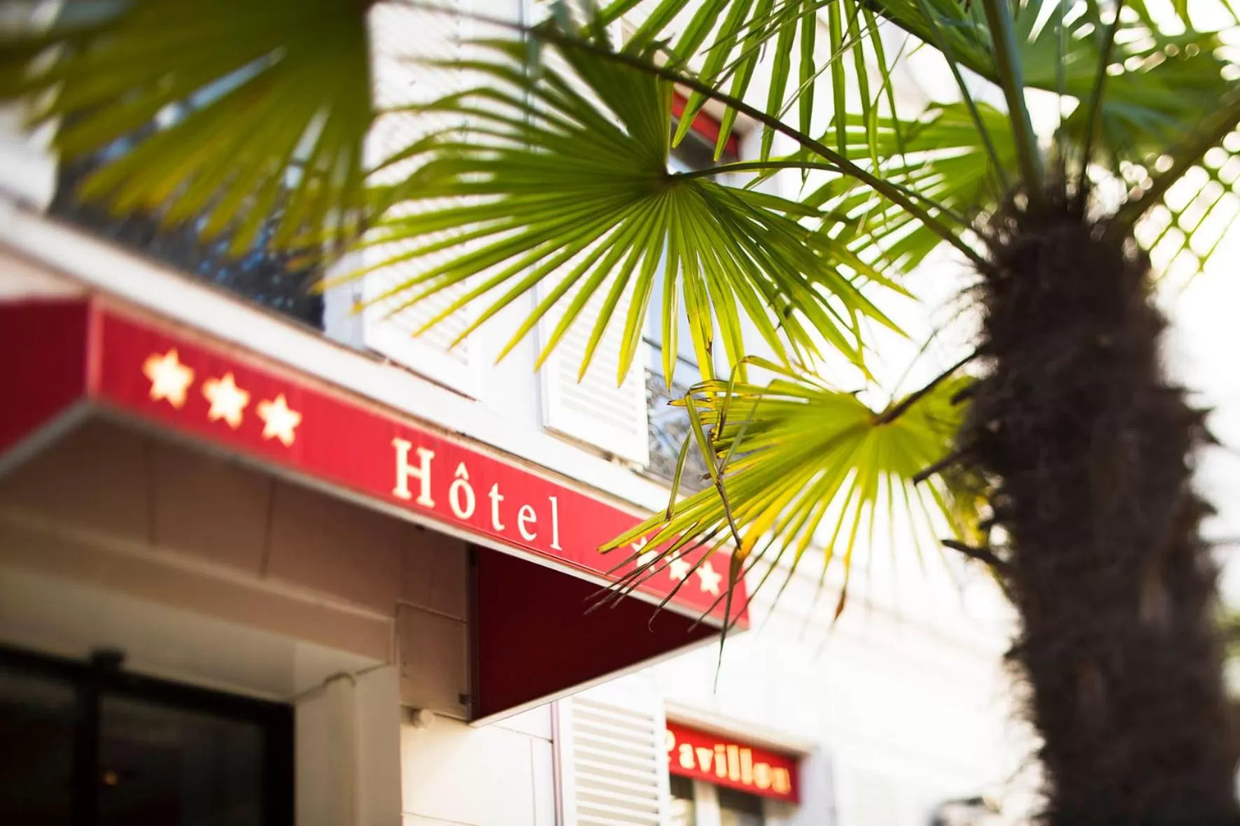 Facade/entrance in Hôtel Pavillon Bastille