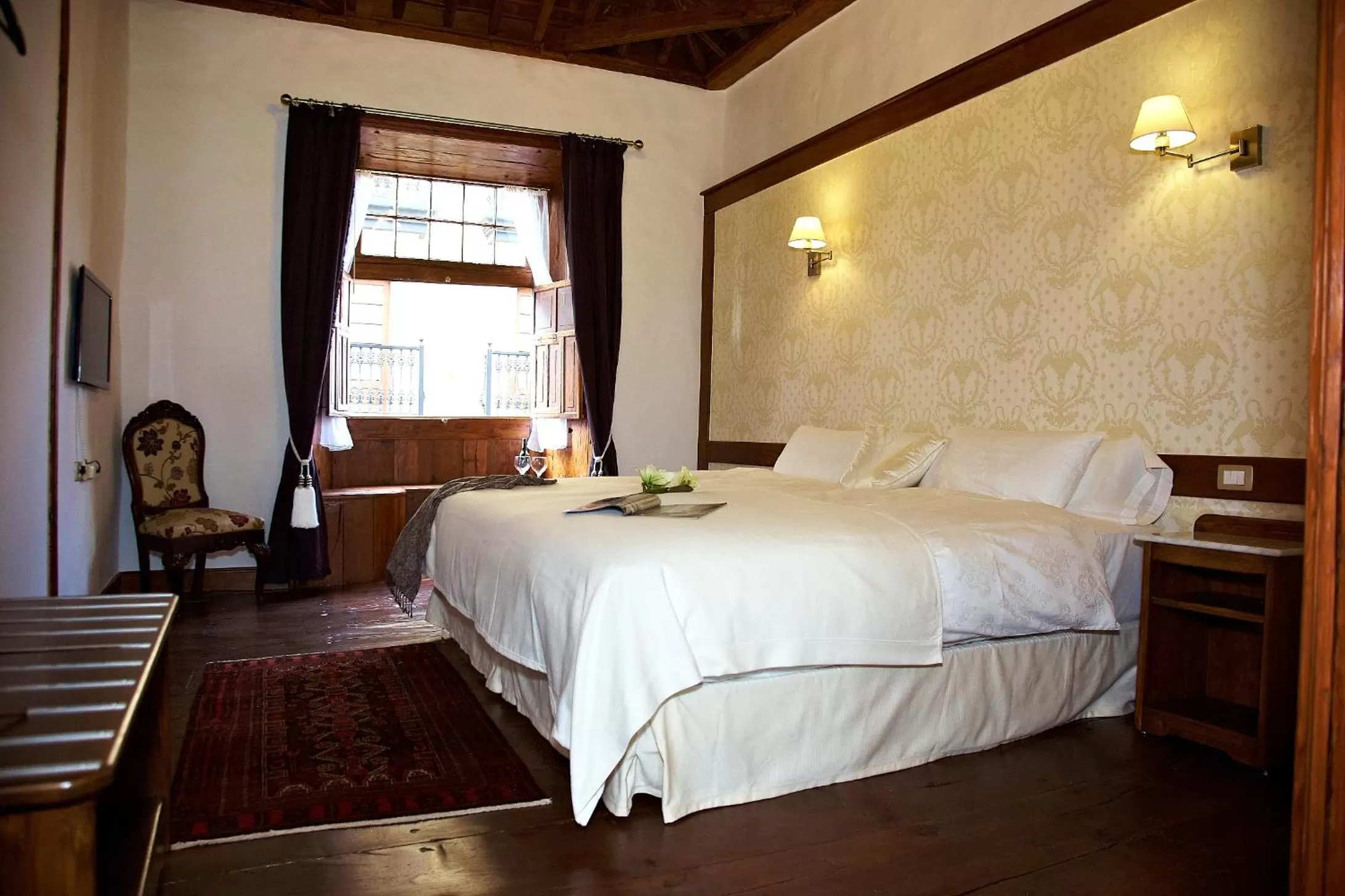 Photo of the whole room, Bed in Hotel Emblemático San Agustin