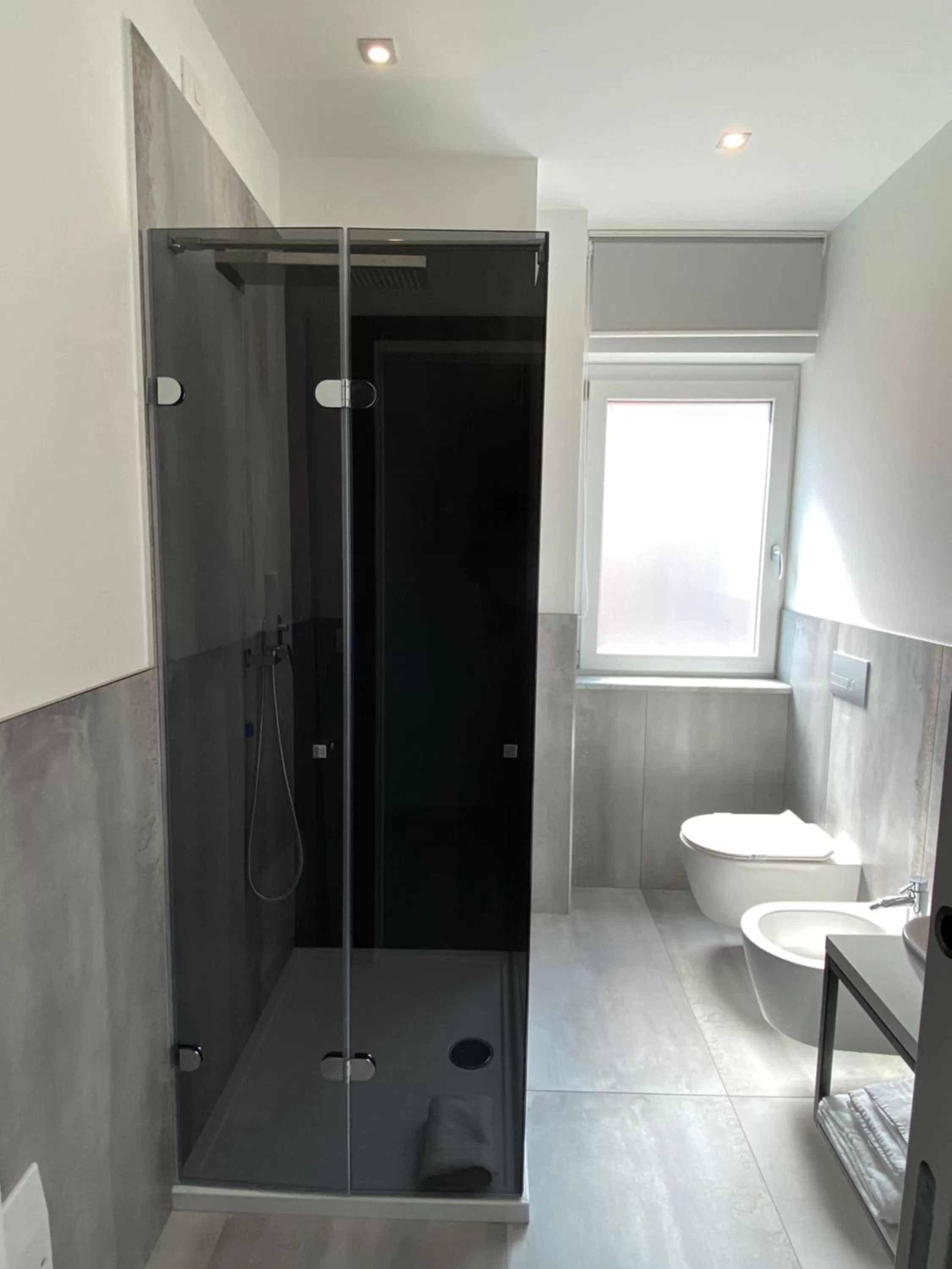 Shower in Aether Suites Tropea - Free Private Parking