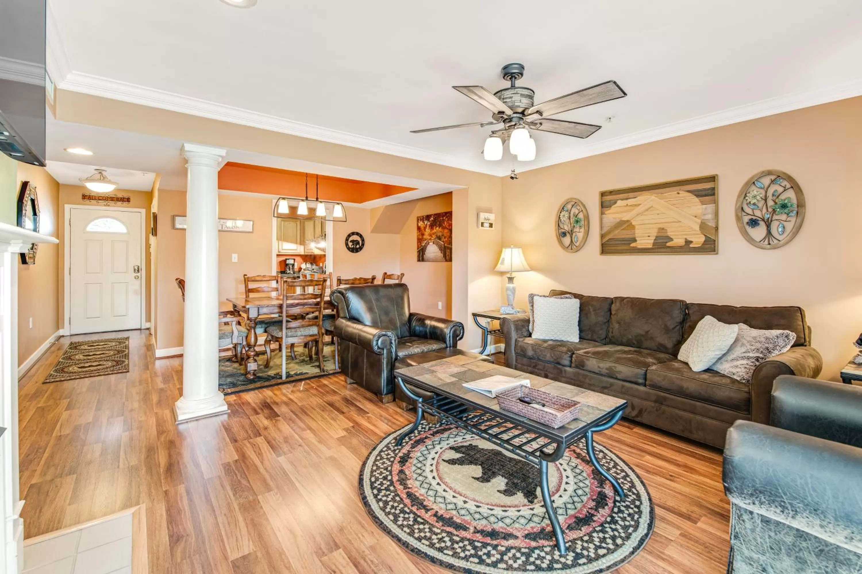 Seating Area in Jan's Riverside Retreat