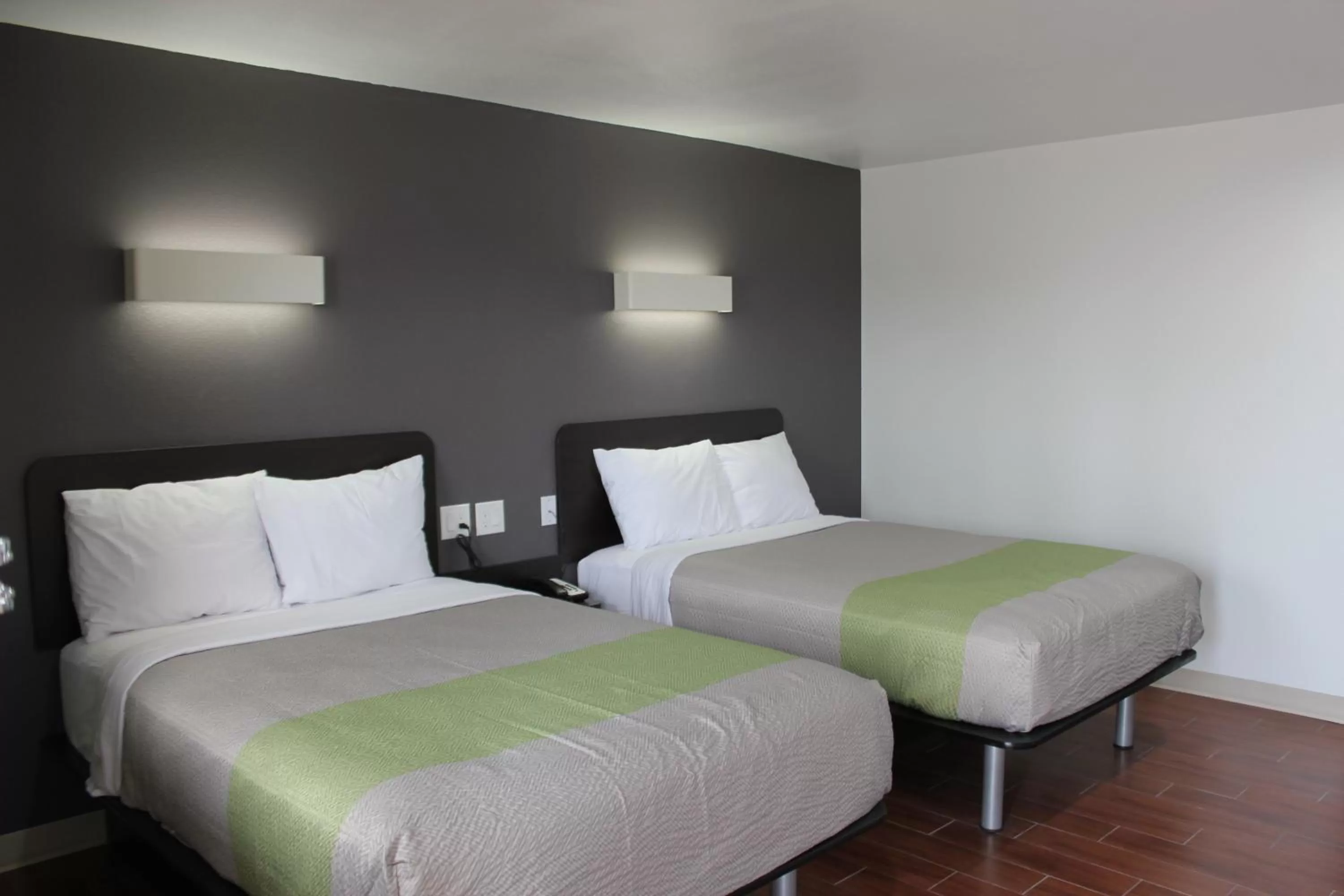 Bed in Studio 6-Houston, TX - East