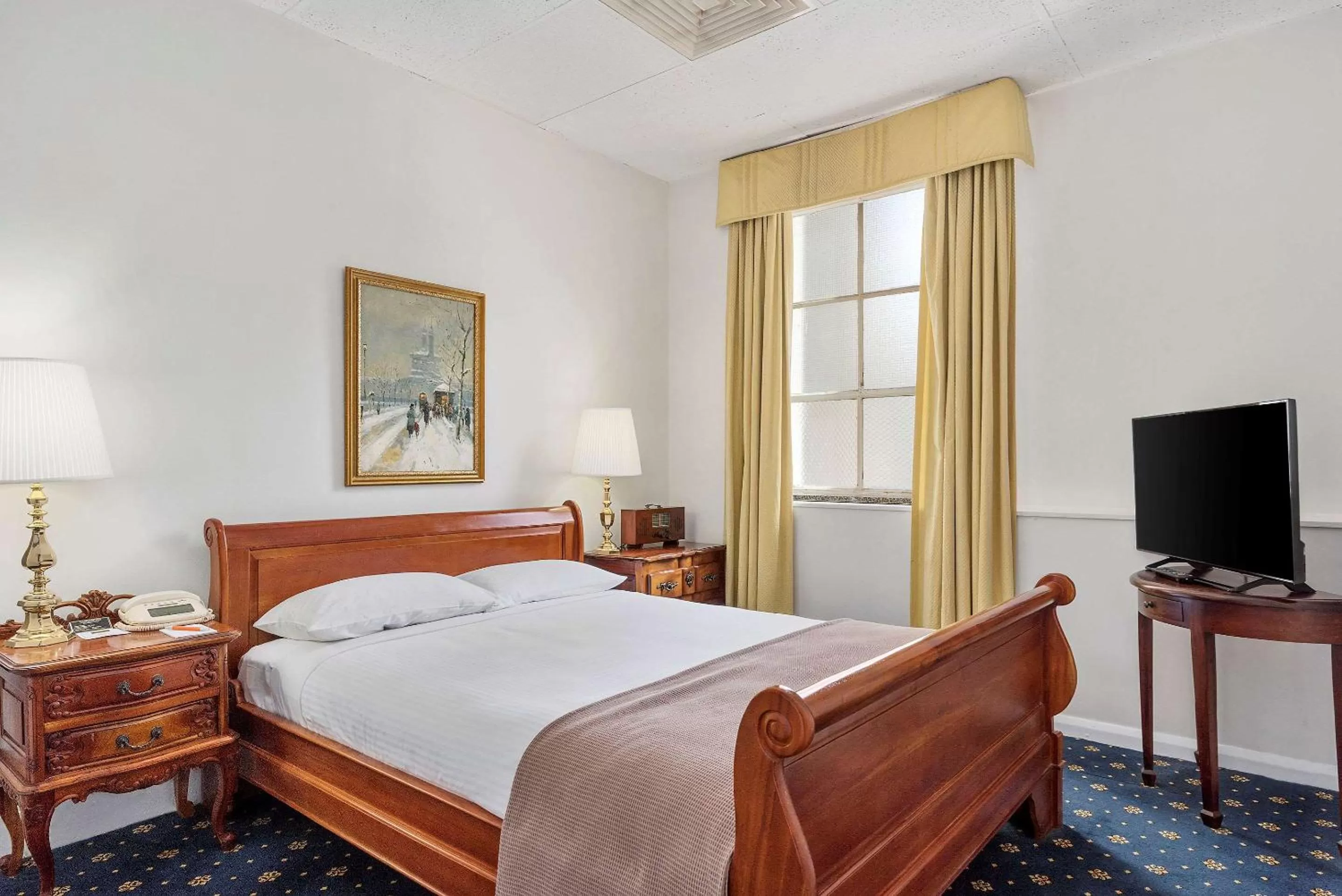 Photo of the whole room, Bed in Castlereagh Boutique Hotel, an Ascend Collection Hotel