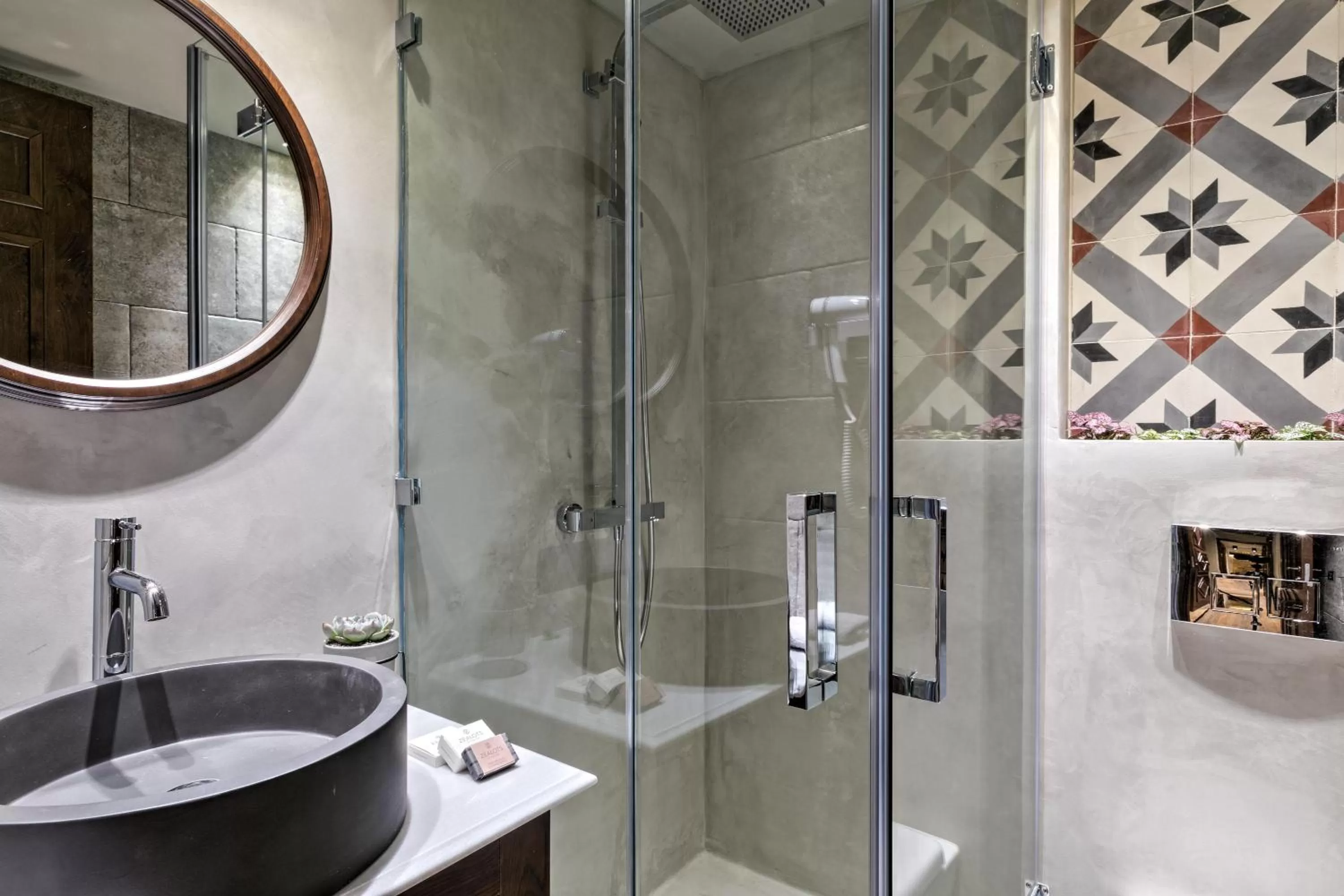 Shower in Estia Boutique Apartments