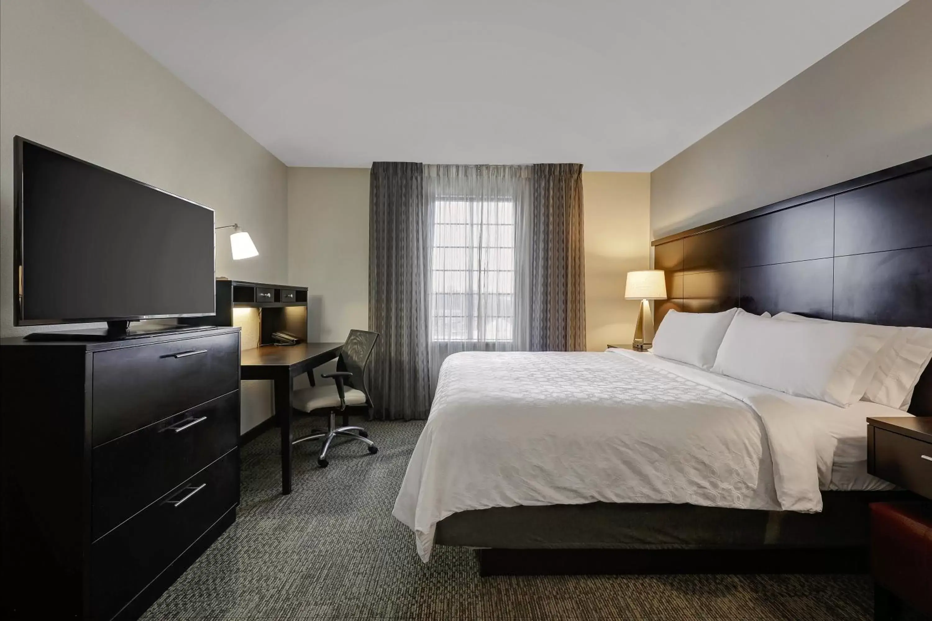 Queen Room - Disability Access/Hearing Accessible in Staybridge Suites Washington D.C. - Greenbelt by IHG Queen Room - Disability Access/Hearing Accessible in Staybridge Suites Washington D.C. - Greenbelt by IHG