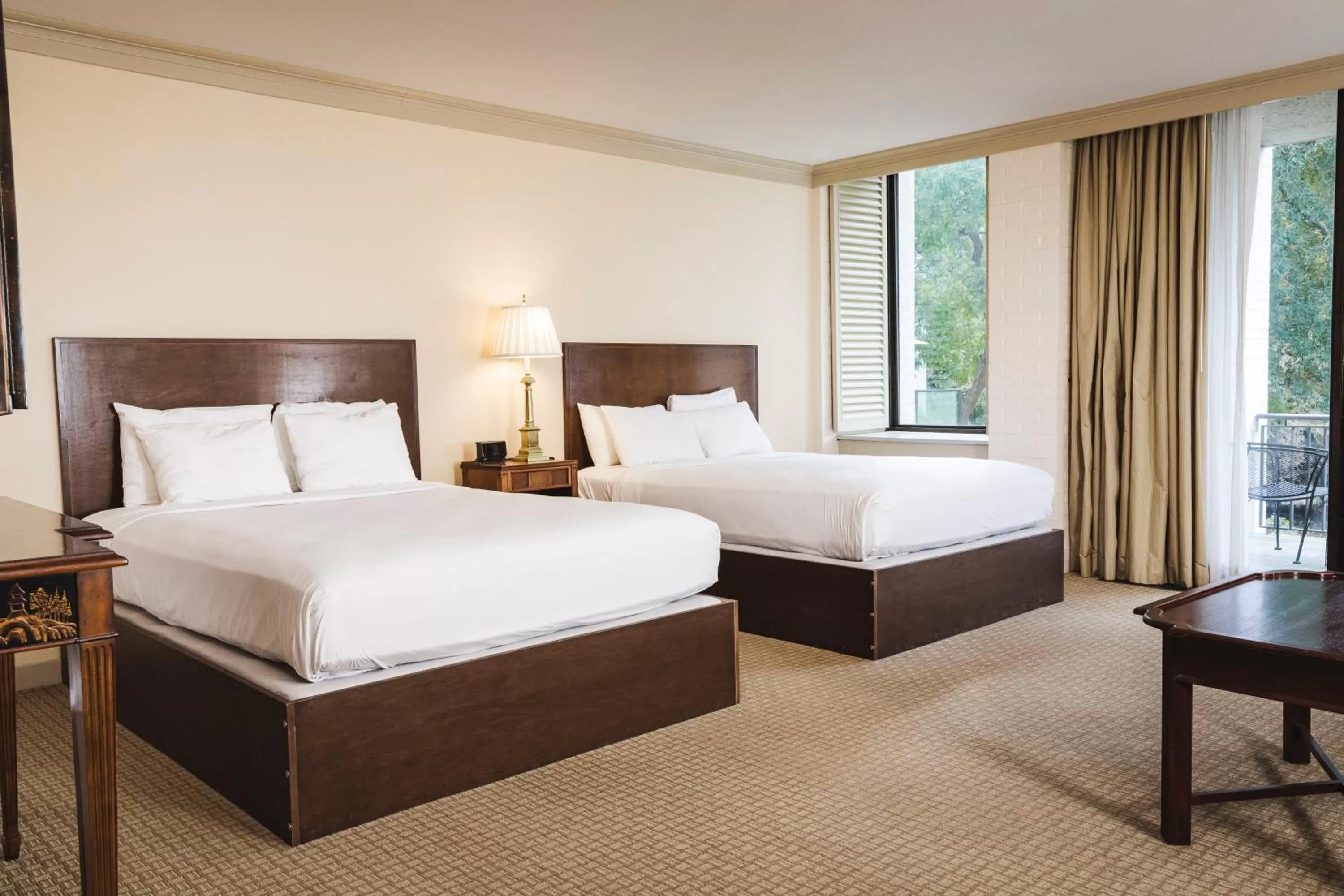 Bed in Griffin Hotel, an official Colonial Williamsburg Hotel