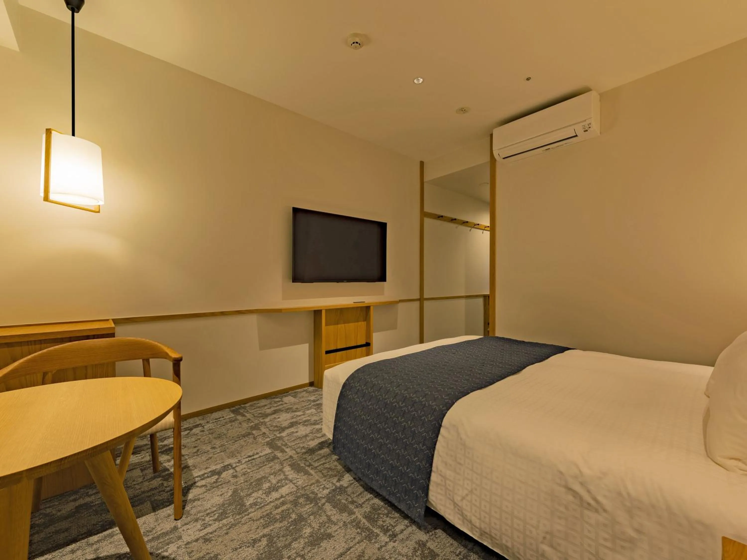 Photo of the whole room, Bed in Tokyu Stay Hida Takayama Musubinoyu