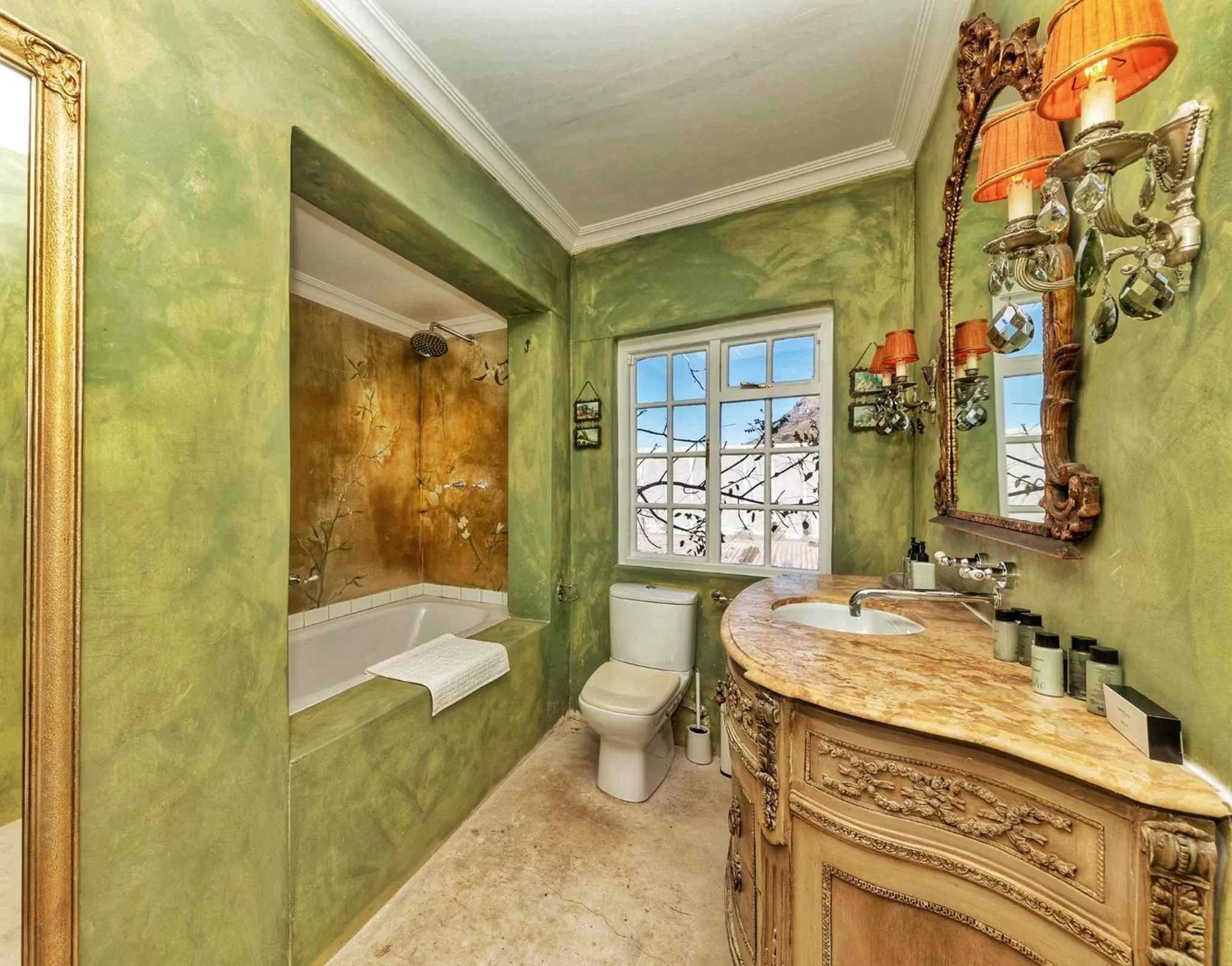 Toilet in Amina Boutique Hotel