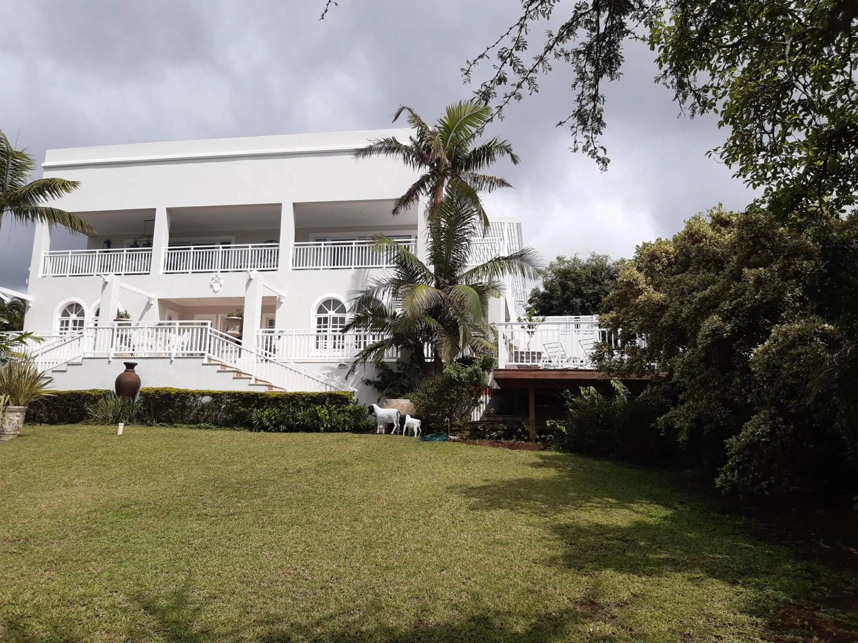 Facade/entrance in Sandals Guest House