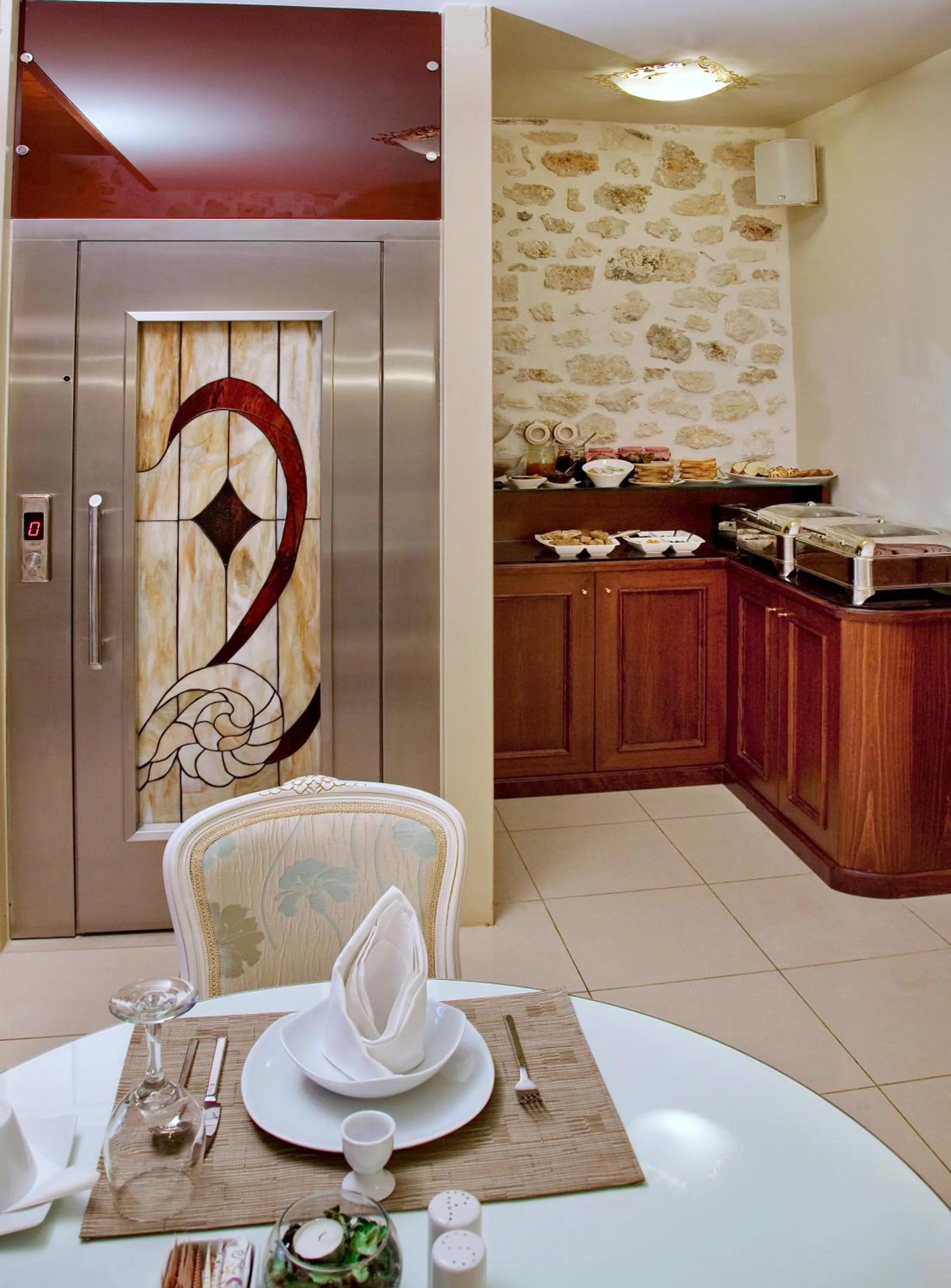 Restaurant/places to eat in Antica Dimora Suites