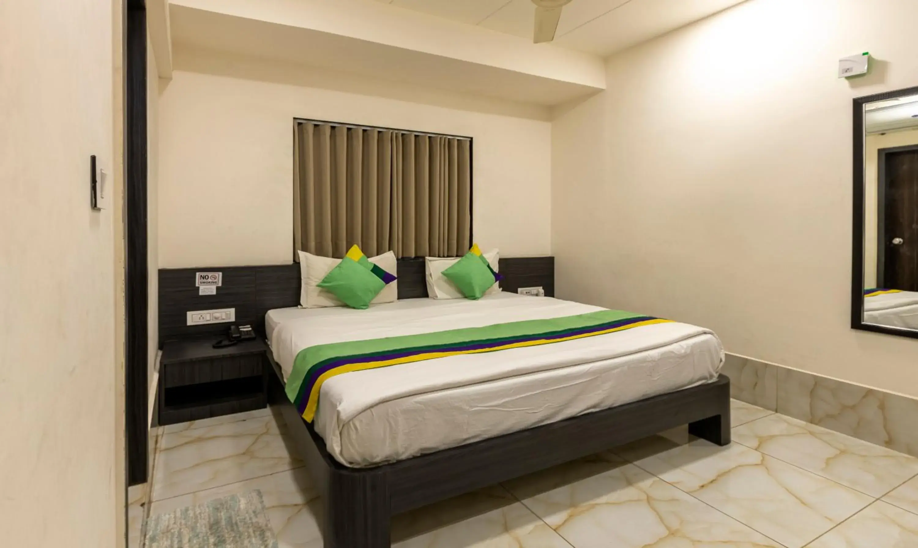 Economy Room - single occupancy in Treebo Oscar Economy Room - single occupancy in Treebo Oscar